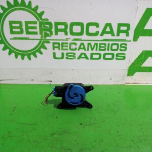 motor_apertura_trampilla_663833s_audi_a4_berlina_8e_2_5_tdi_120kw