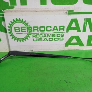 brazo_limpia_delantero_derecho_288869c003_nissan_serena_c23m_2_3_lx_diesel