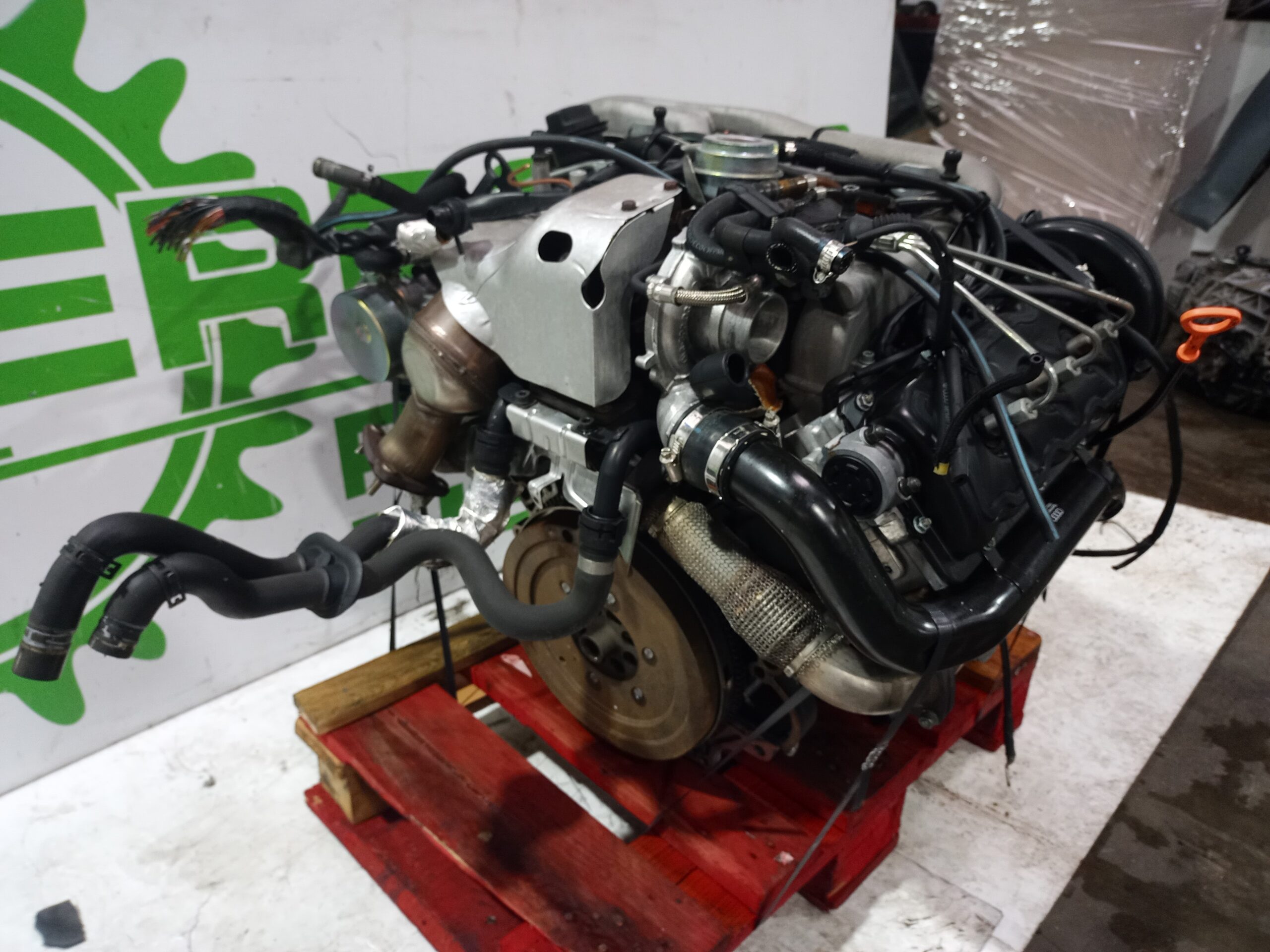 motor_completo_059103021l_audi_a4_berlina_8e_2_5_tdi_120kw