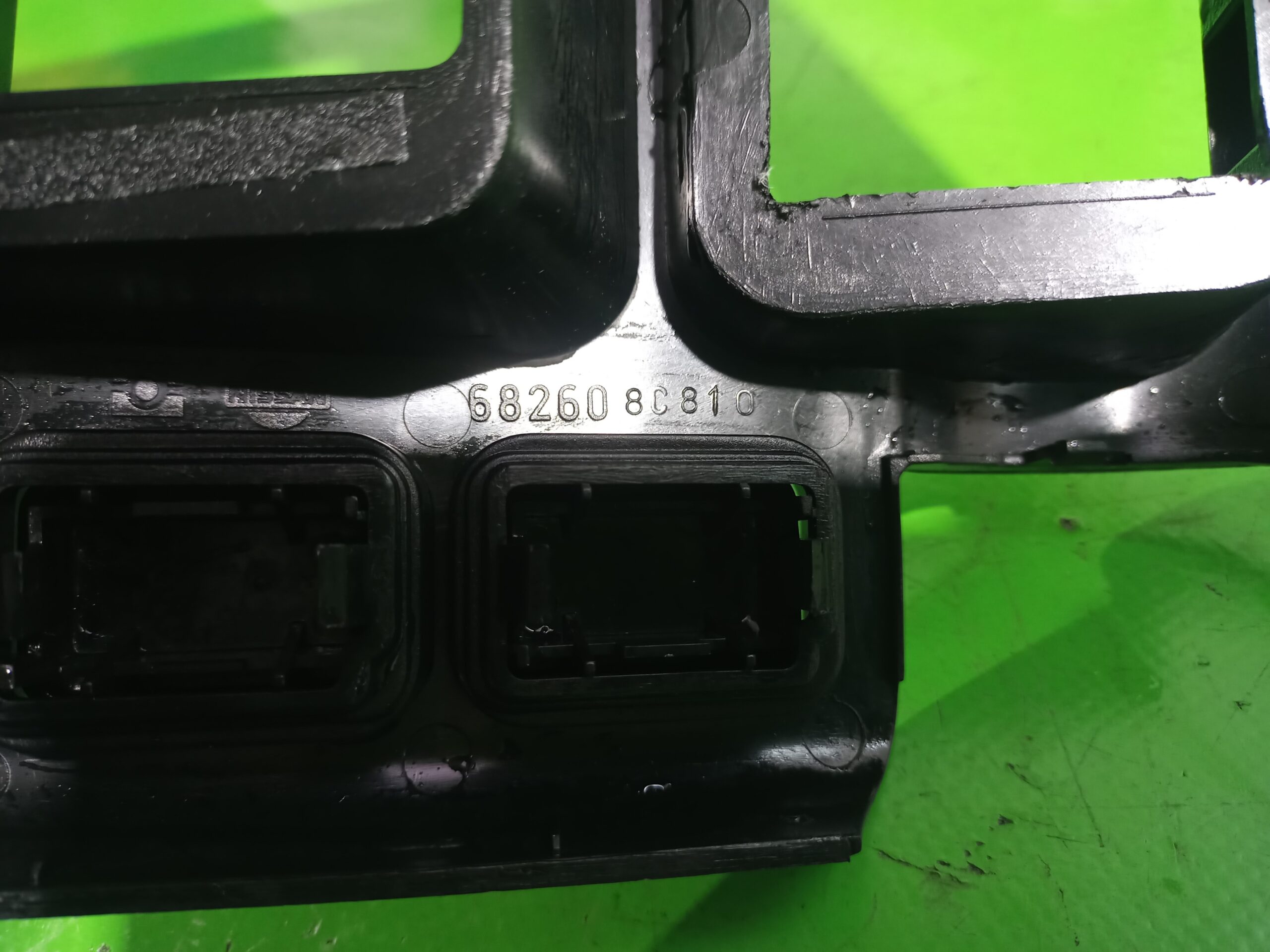 moldura_682608c810_nissan_serena_c23m_2_3_lx_diesel