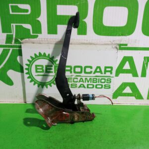 pedal_freno_465209c000_nissan_serena_c23m_2_3_lx_diesel