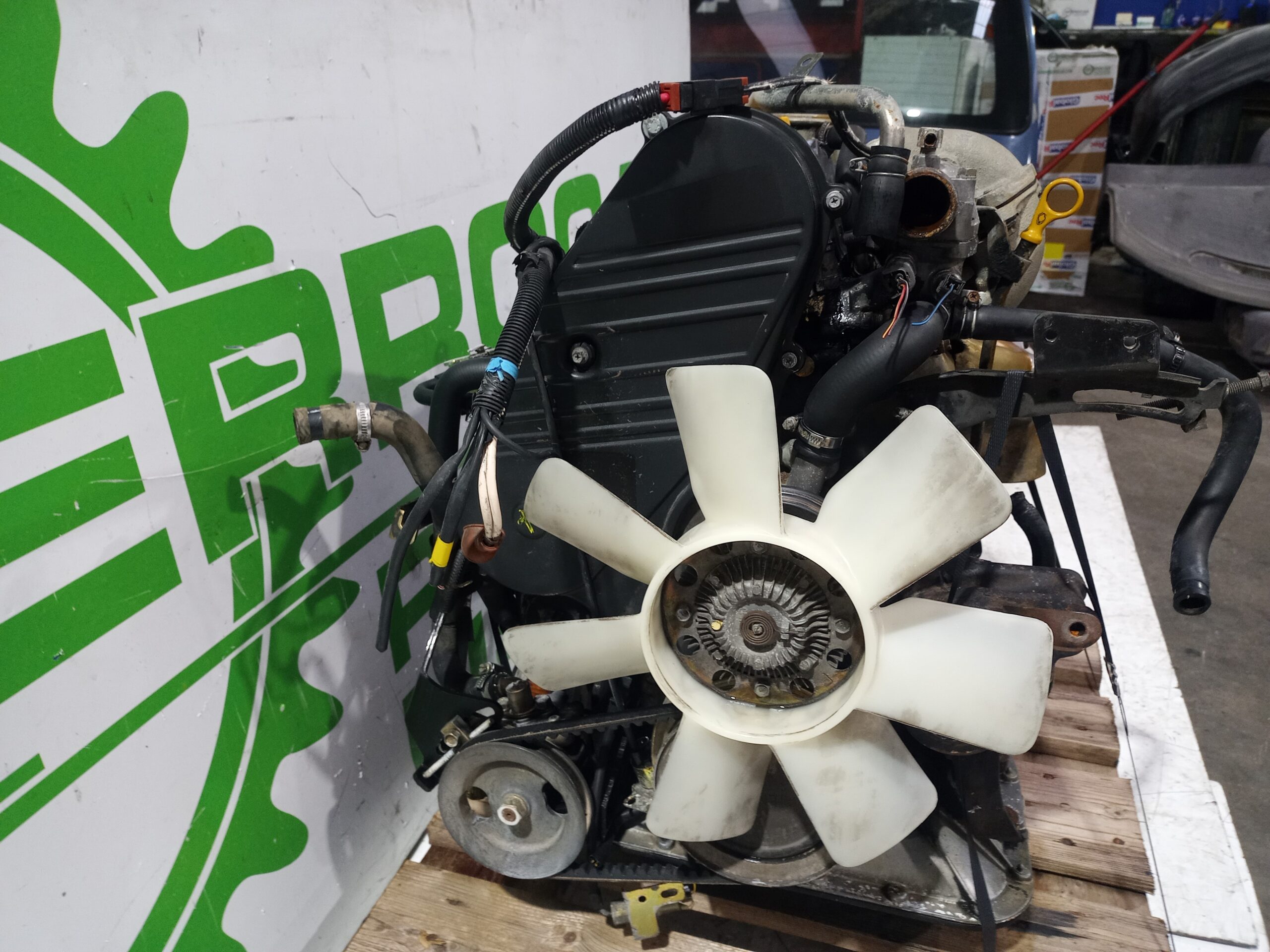 motor_completo_motor_ld23_nissan_serena_c23m_2_3_lx_diesel