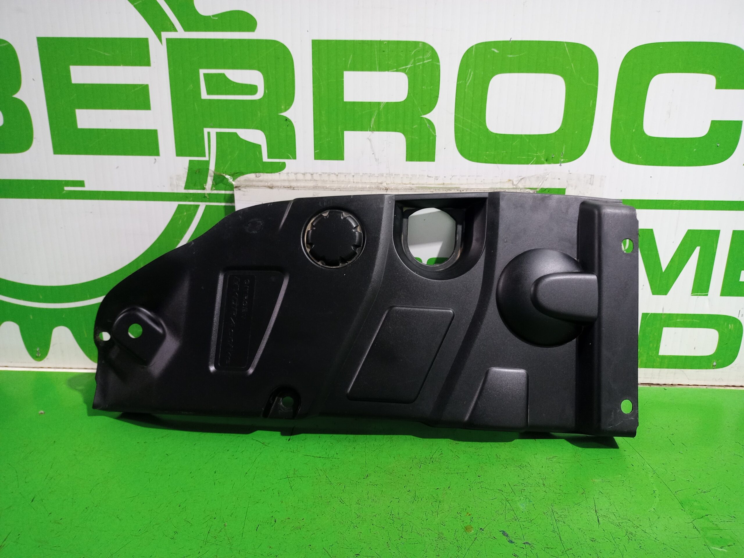 moldura_9653509477_citr_n_c5_berlina_attraction