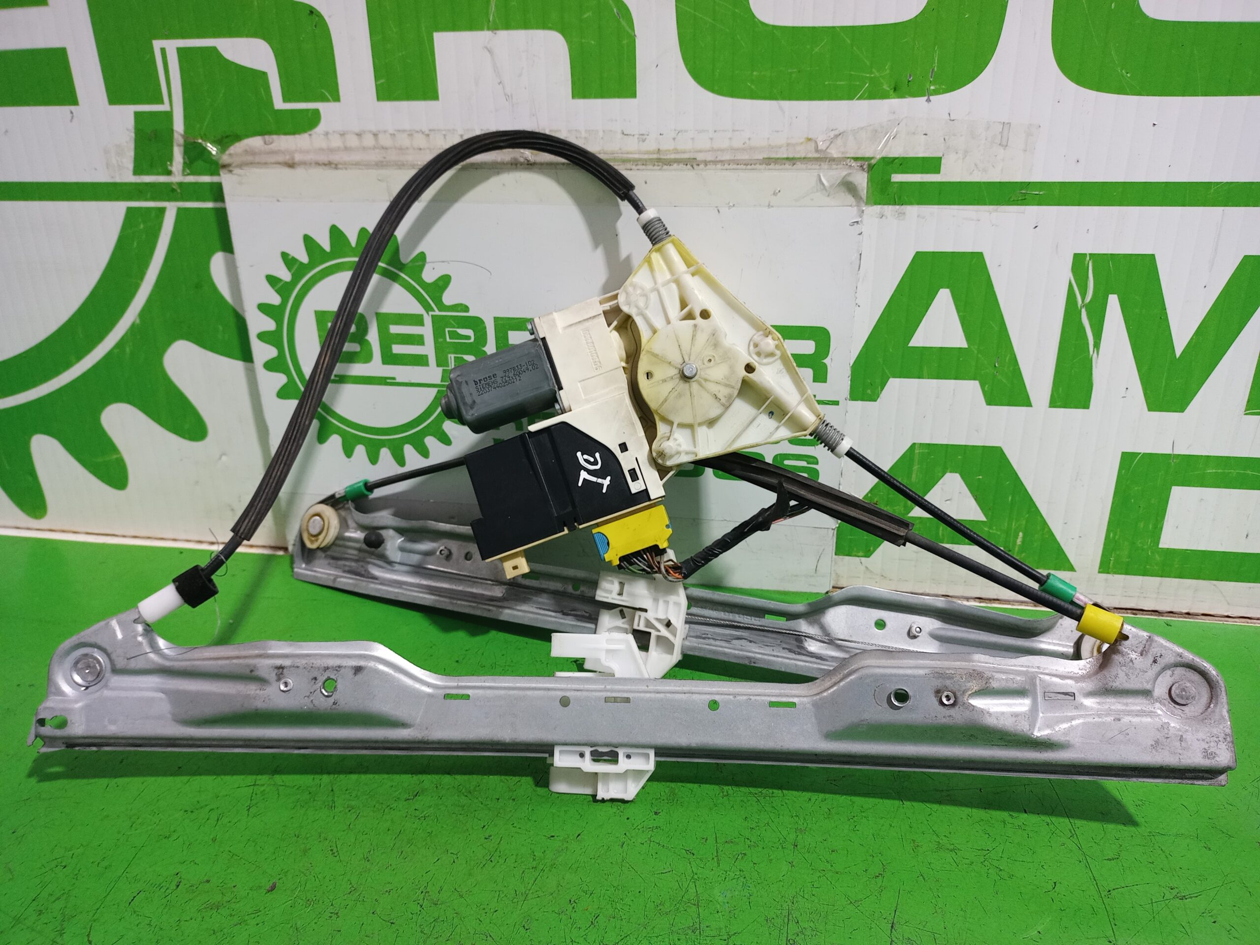 elevalunas_delantero_izquierdo_9681594480_citr_n_c5_berlina_attraction