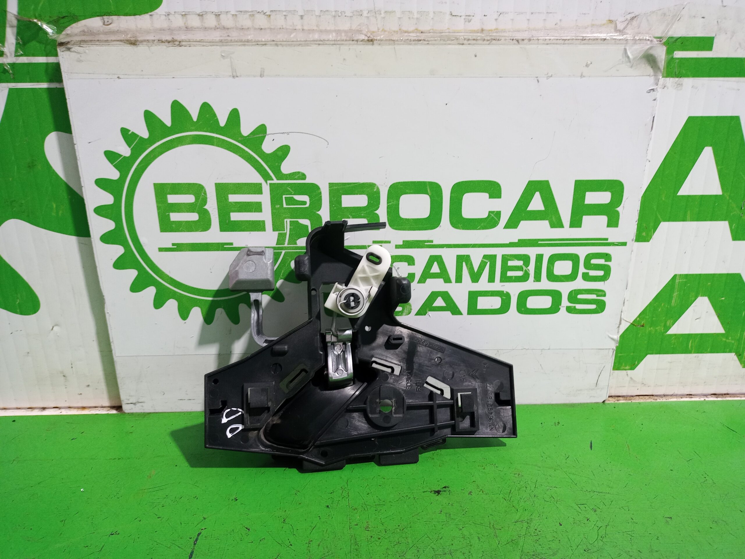 maneta_interior_delantera_derecha_9649218377_citr_n_c5_berlina_attraction