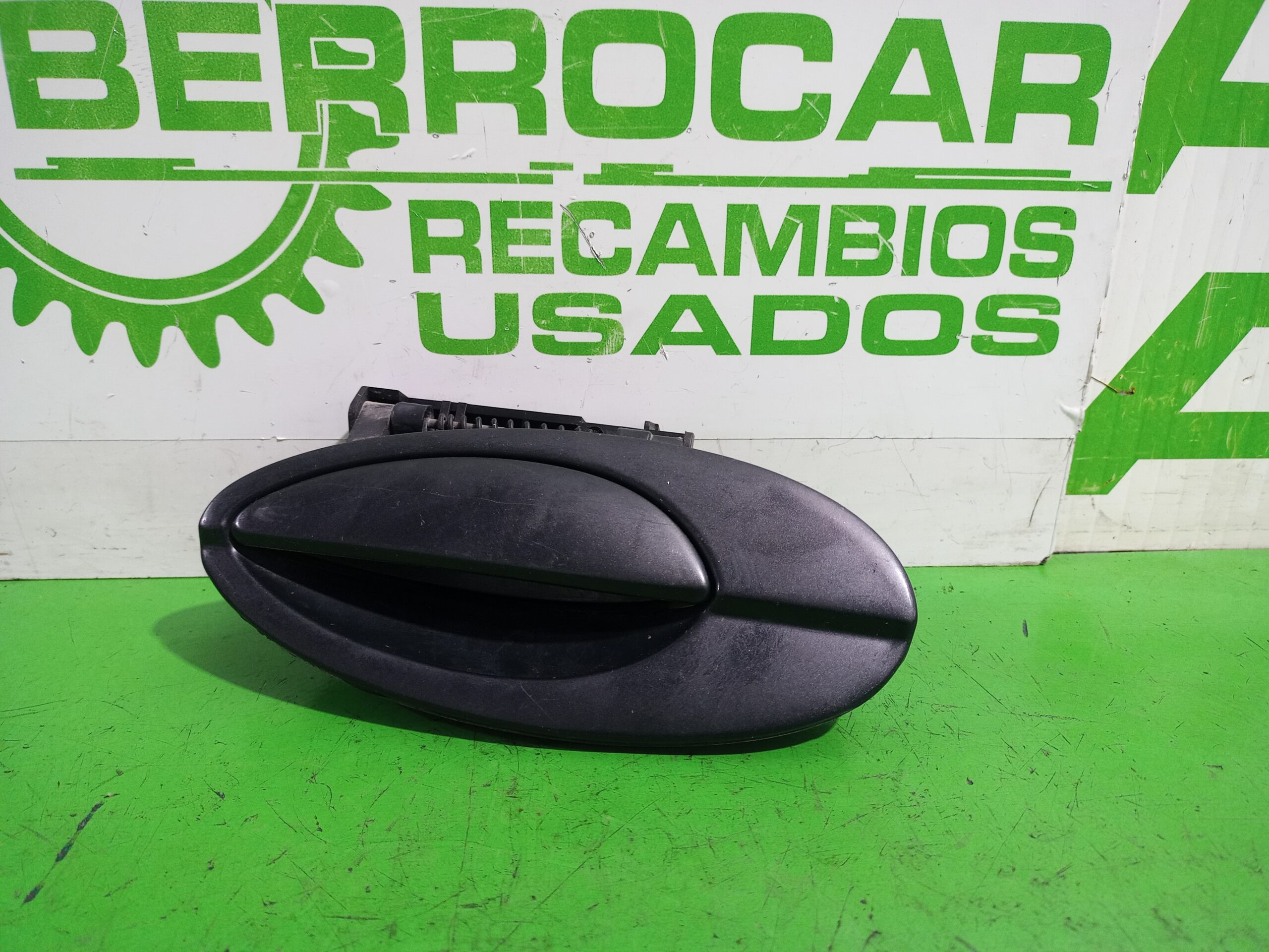 maneta_exterior_trasera_izquierda_9642929180_citr_n_c5_berlina_attraction