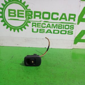 mando_elevalunas_trasero_derecho_96515962zf_citr_n_c5_berlina_attraction