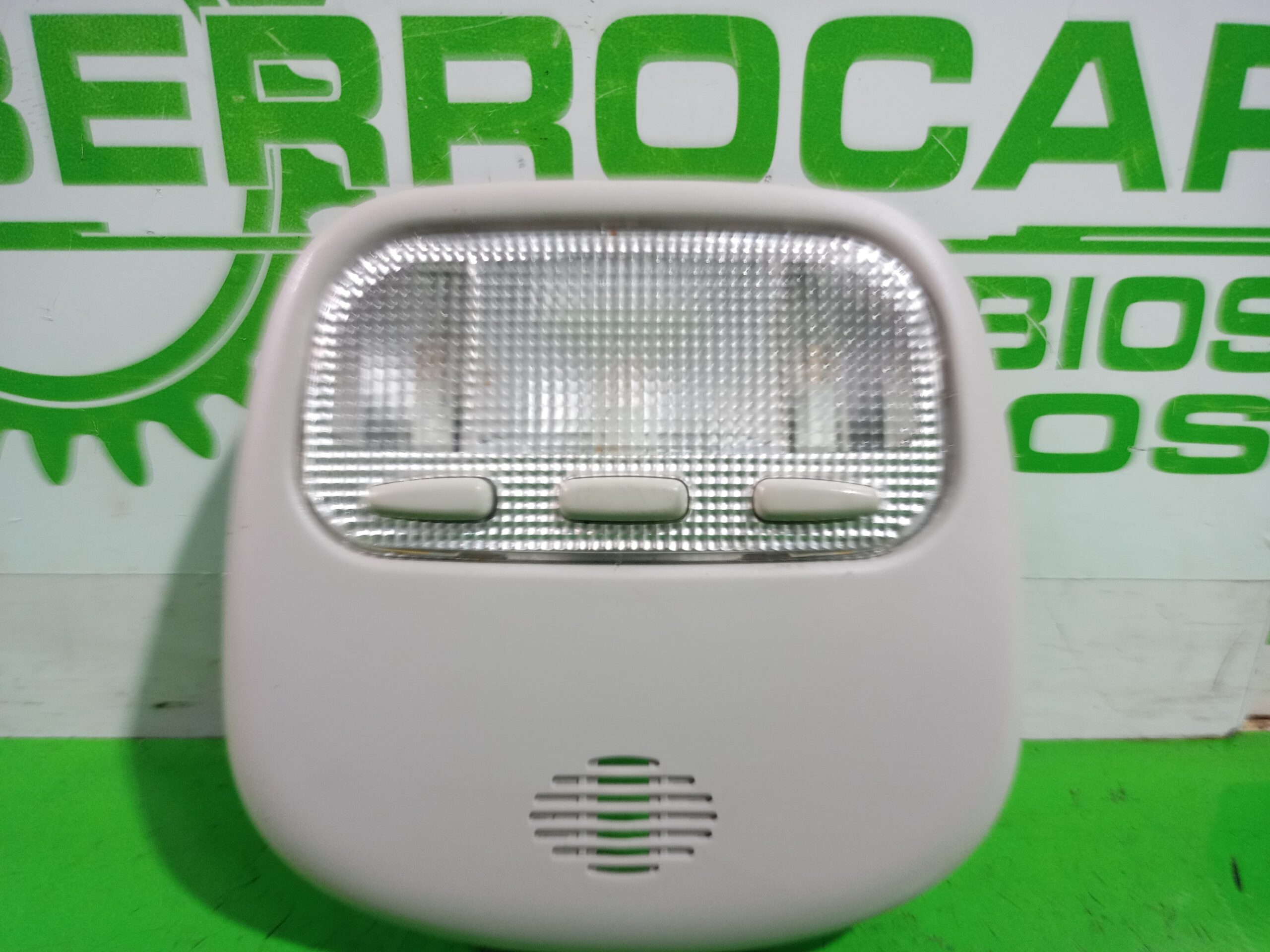 luz_interior_9648338577_citr_n_c5_berlina_attraction