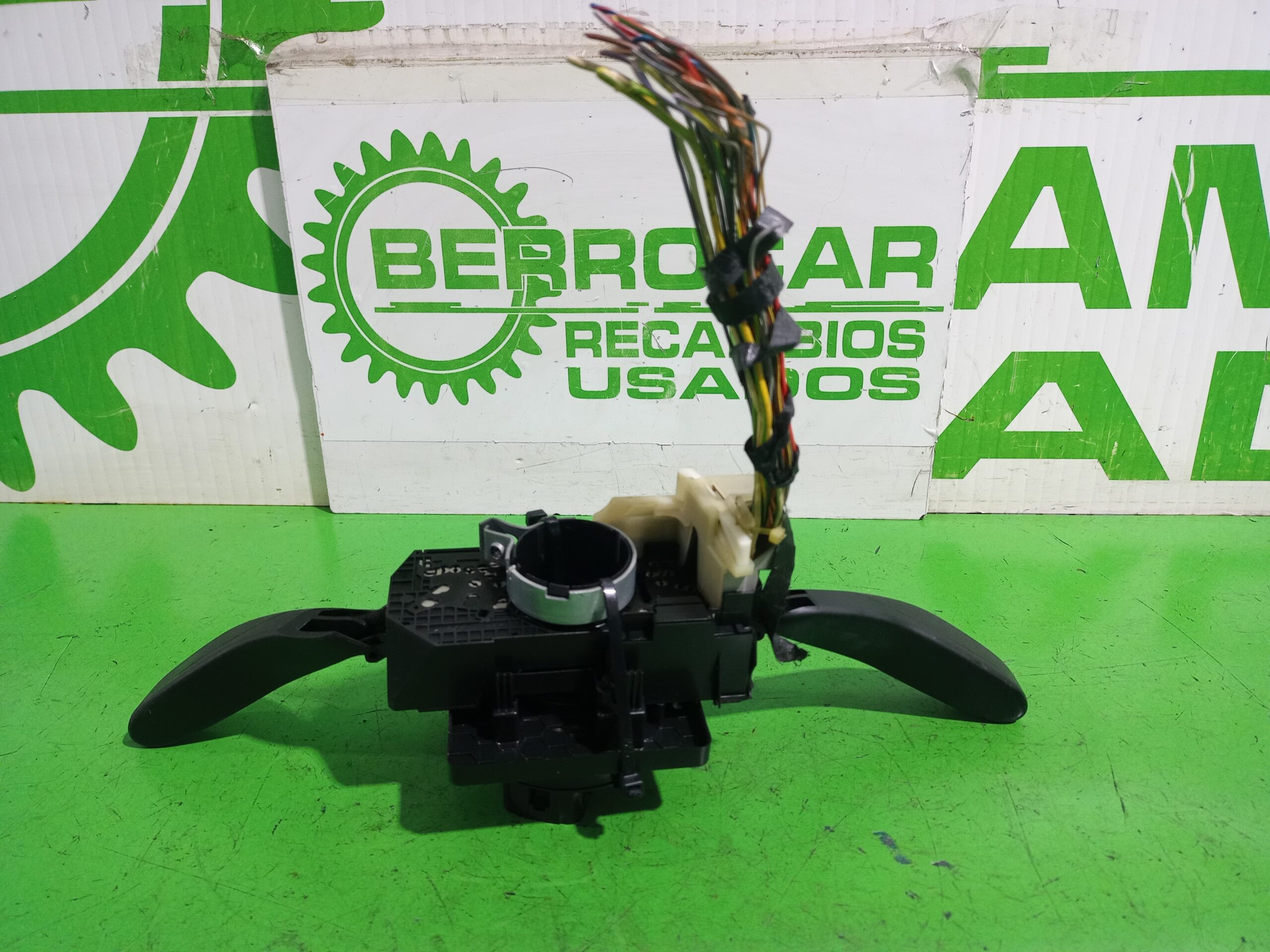 mando_multifuncion_6q0953503cj_seat_ibiza_6l1_cool