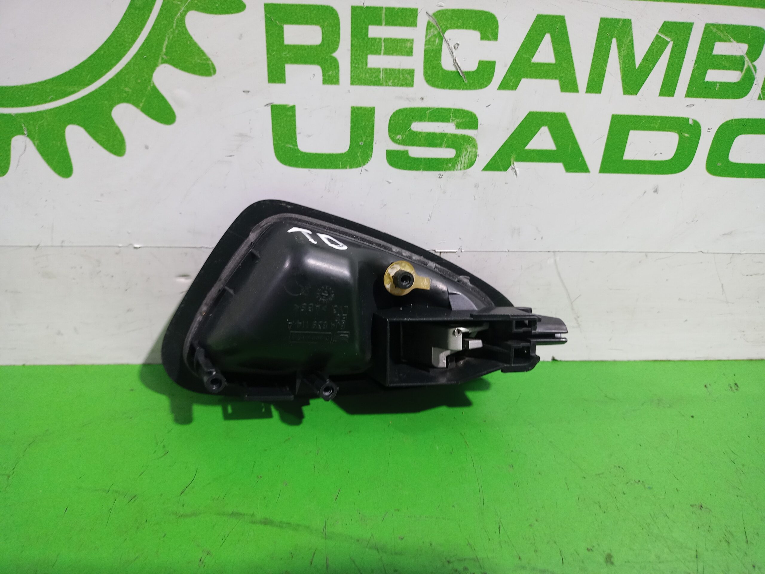 maneta_interior_trasera_derecha_6j4839114a_seat_ibiza_6j5_emocion