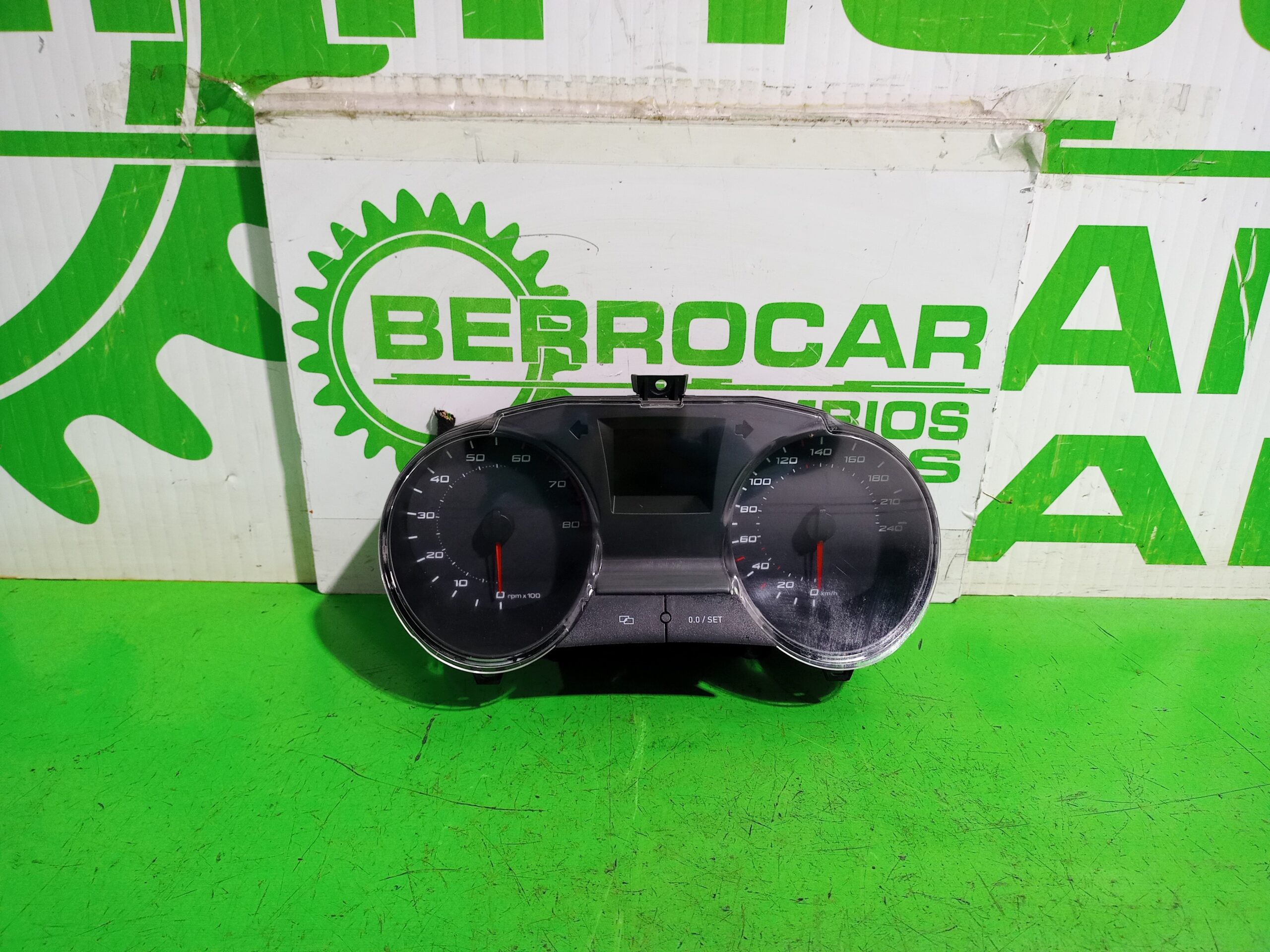 cuadro_instrumentos_6j0920801_seat_ibiza_6j5_emocion