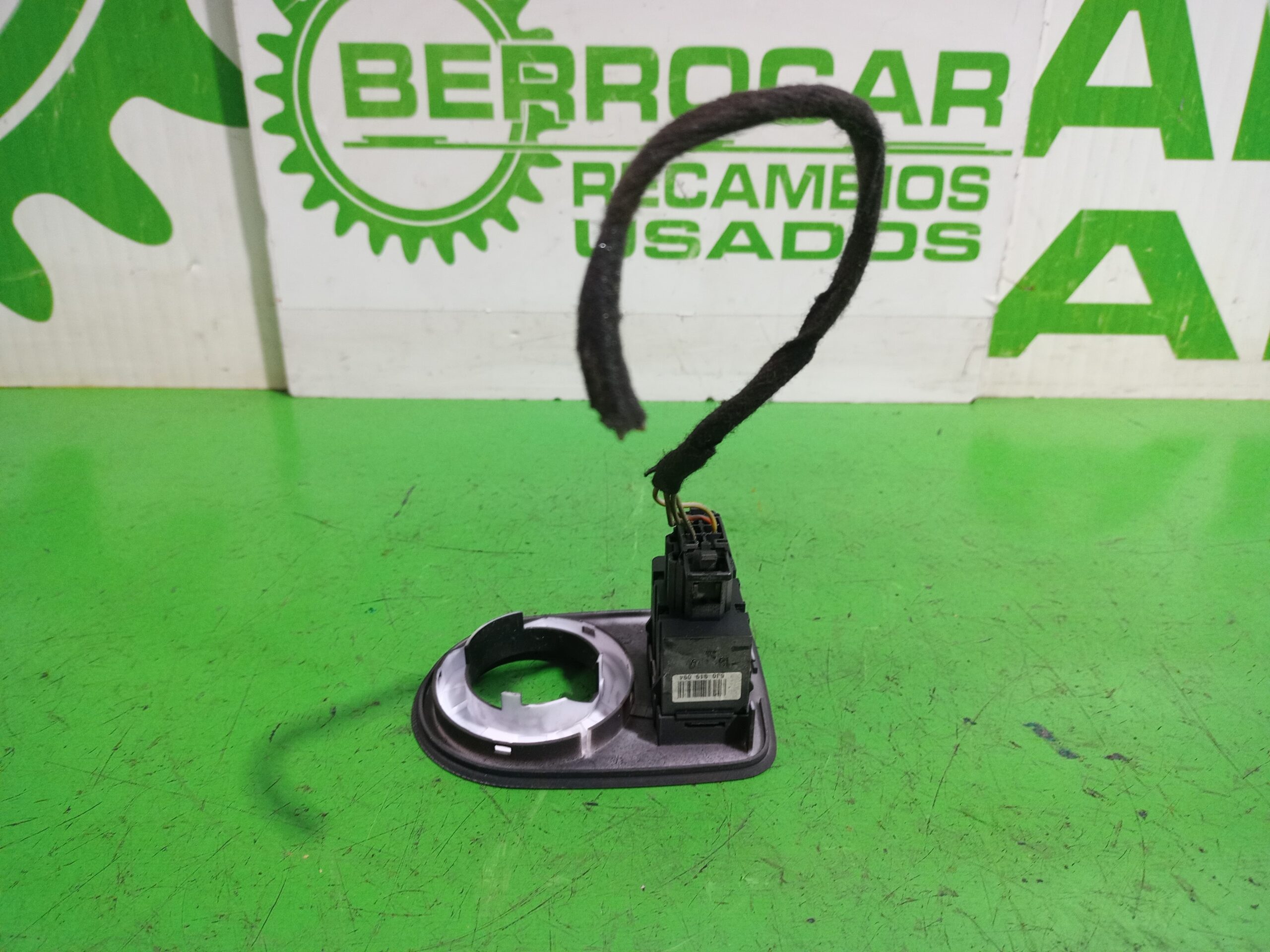 mando_luces_6j0919094_seat_ibiza_6j5_emocion