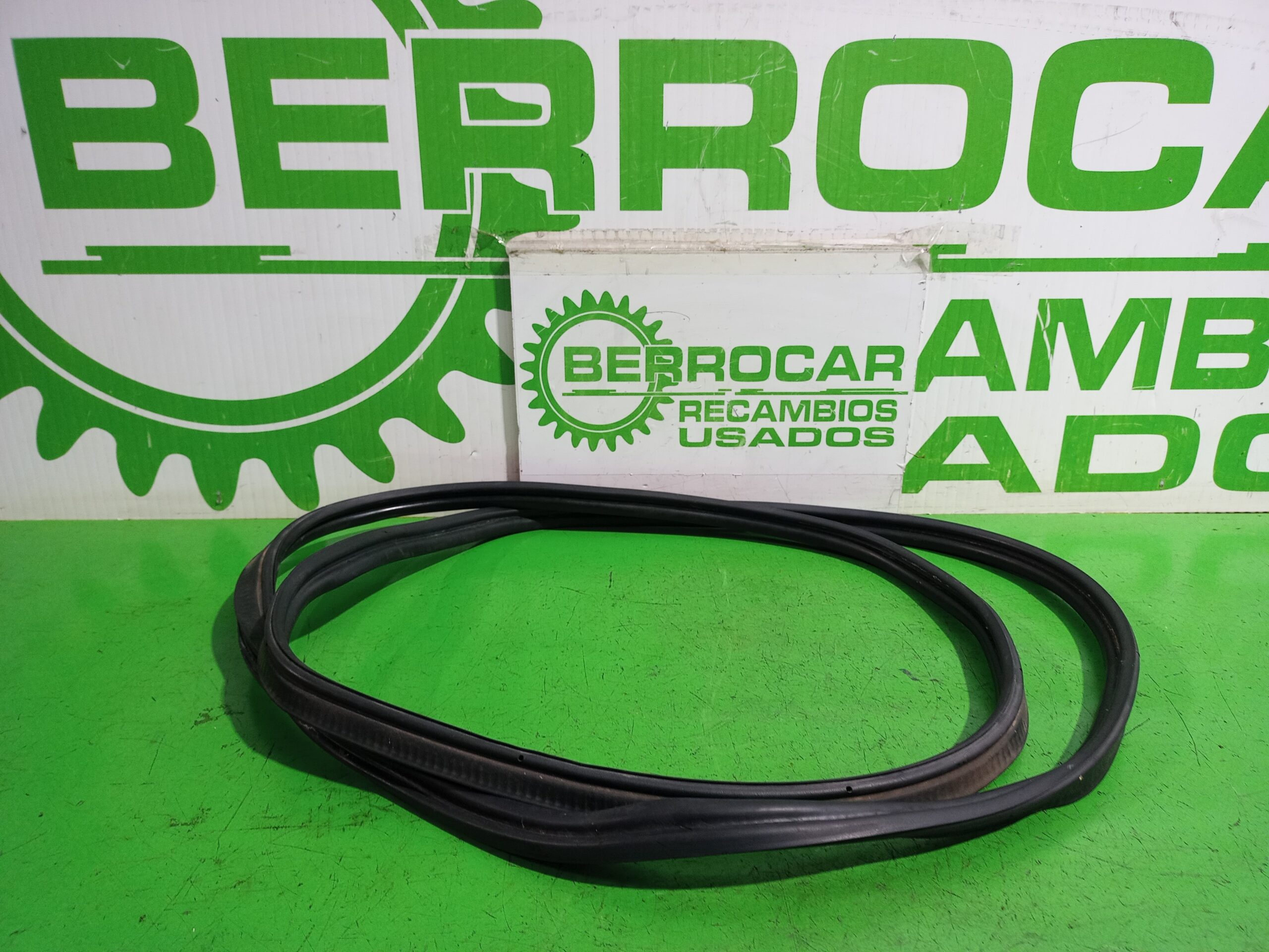 goma_contorno_6j4827705a9b9_seat_ibiza_6j5_emocion