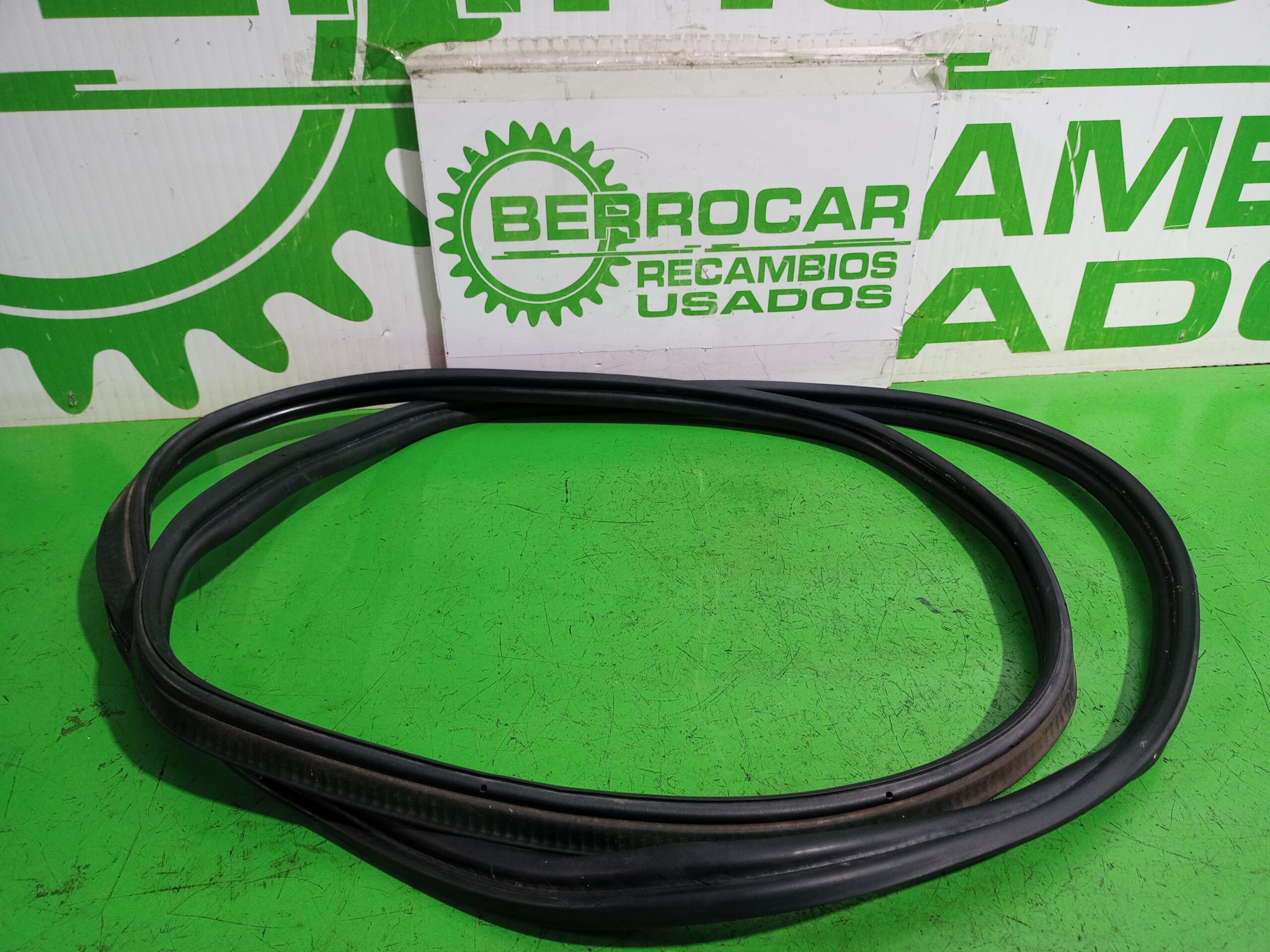 goma_contorno_6j4827705a9b9_seat_ibiza_6j5_emocion