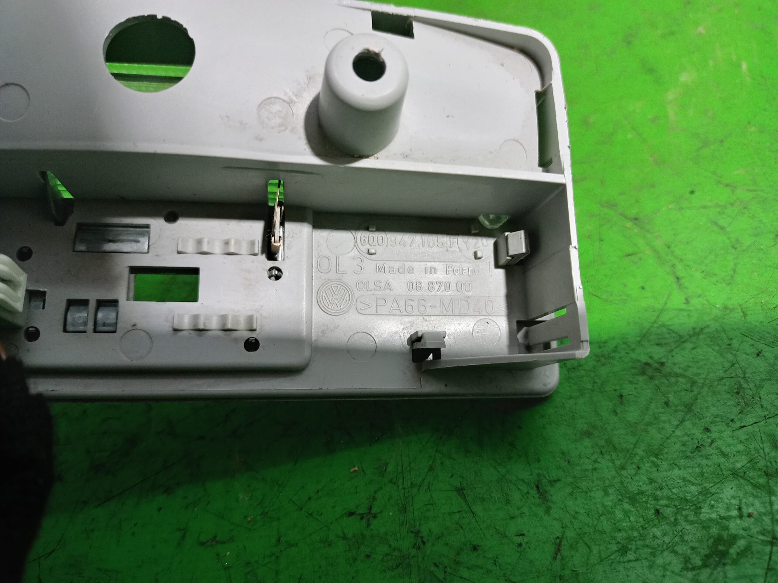 luz_interior_6q0947105f_seat_ibiza_6j5_emocion