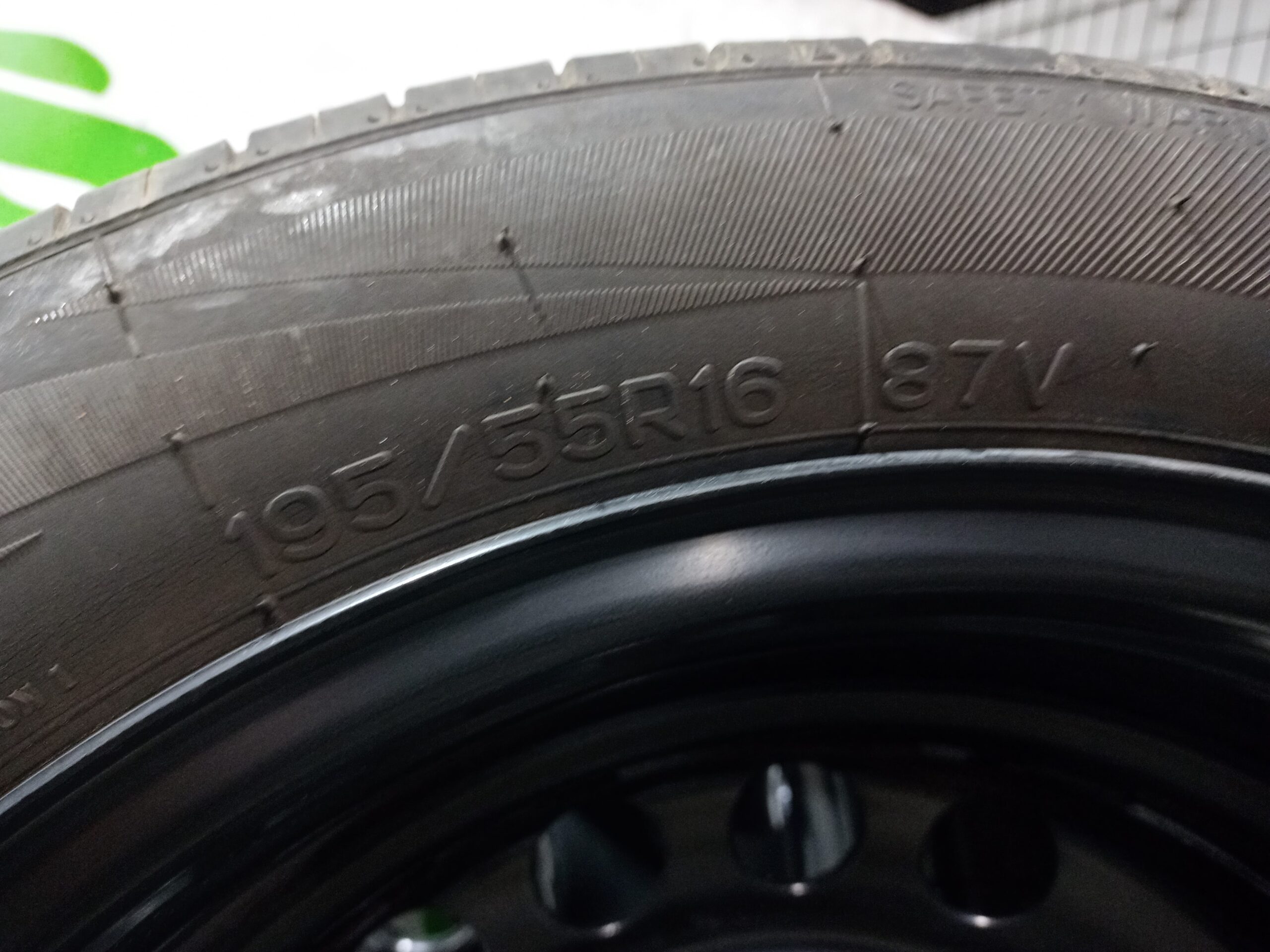 juego_llantas_2160136_opel_corsa_e_expression