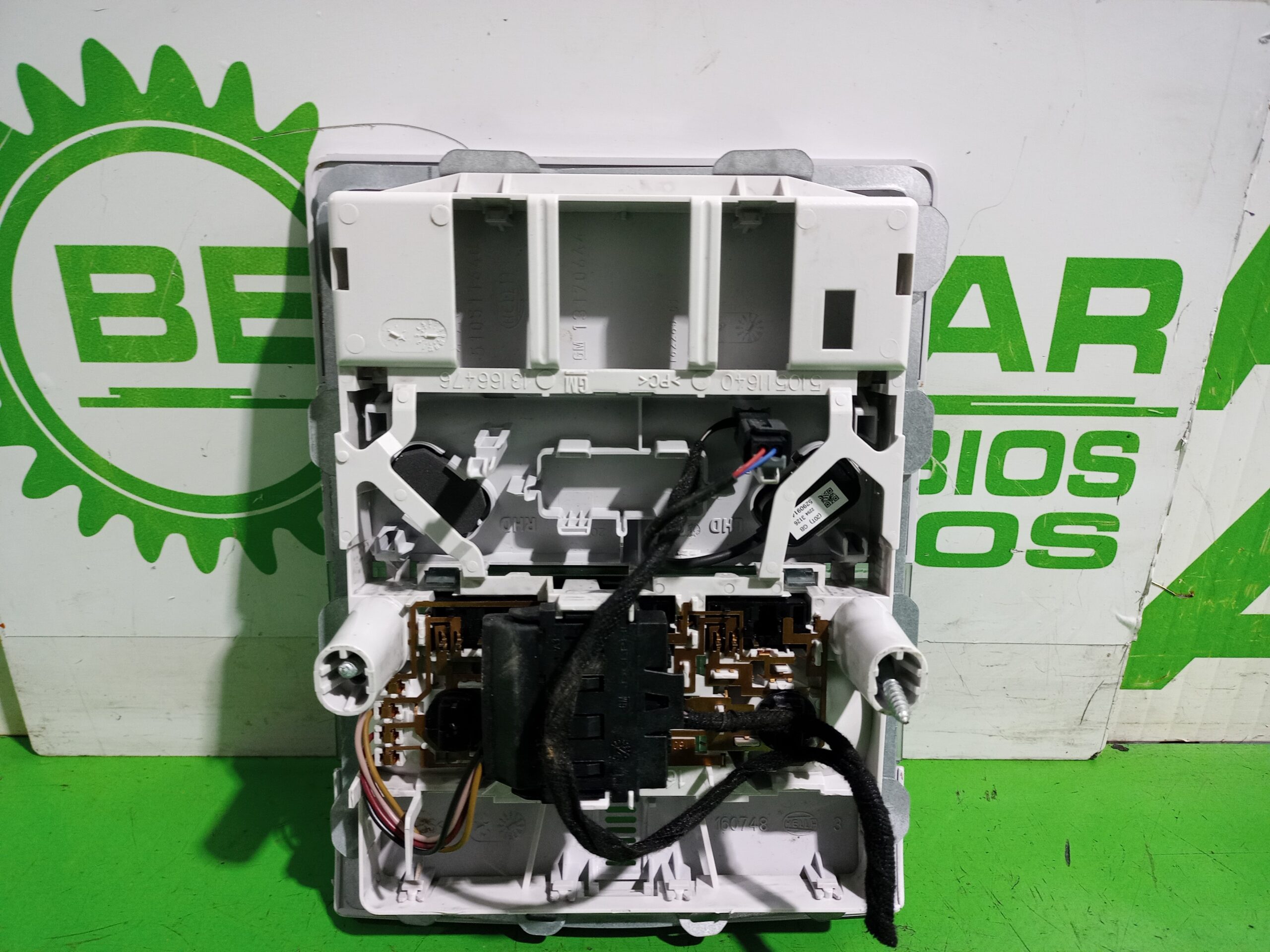 luz_interior_13166476_opel_corsa_e_expression