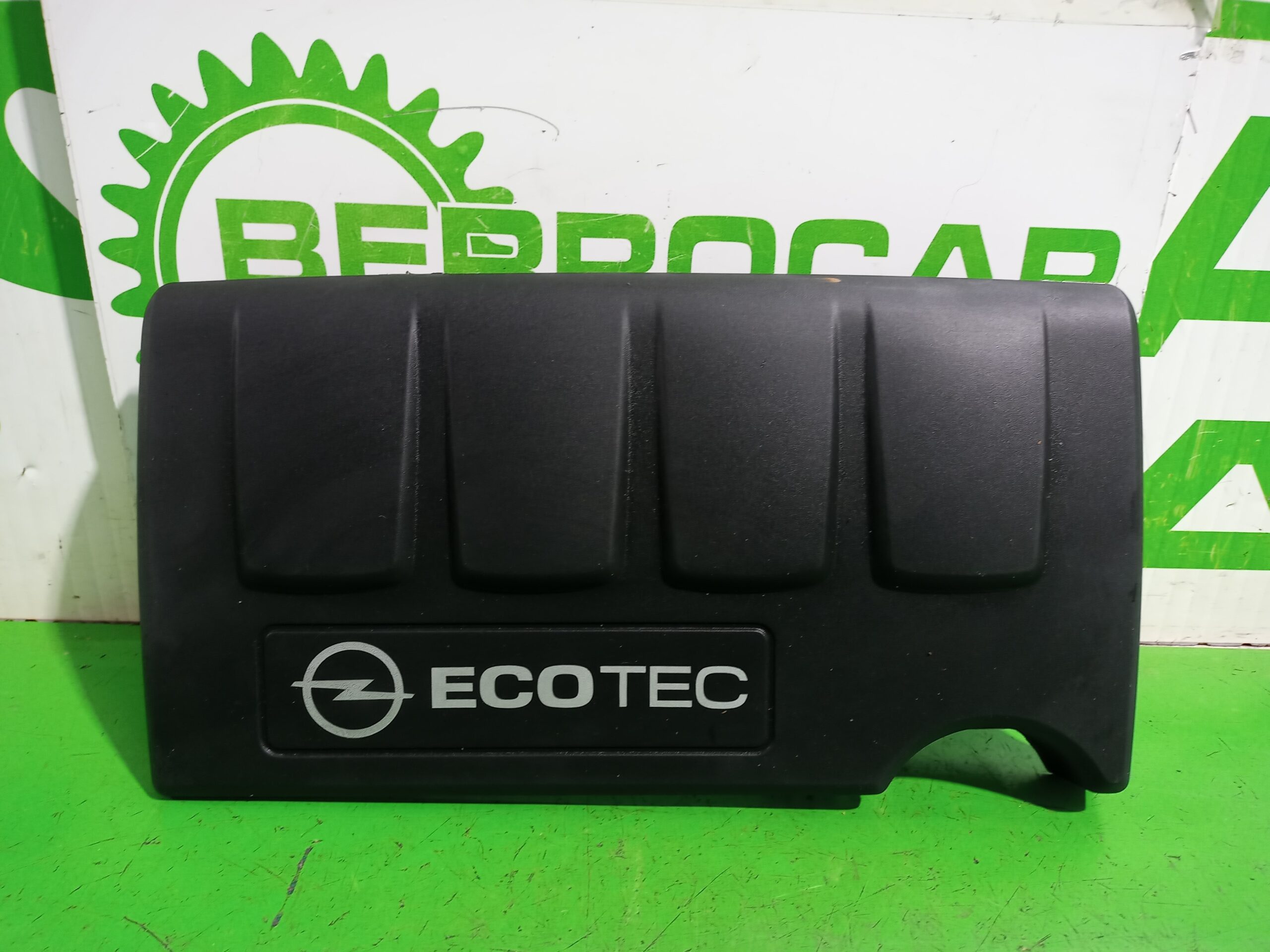 cubierta_motor_71041ls07_55561431_opel_corsa_e_expression