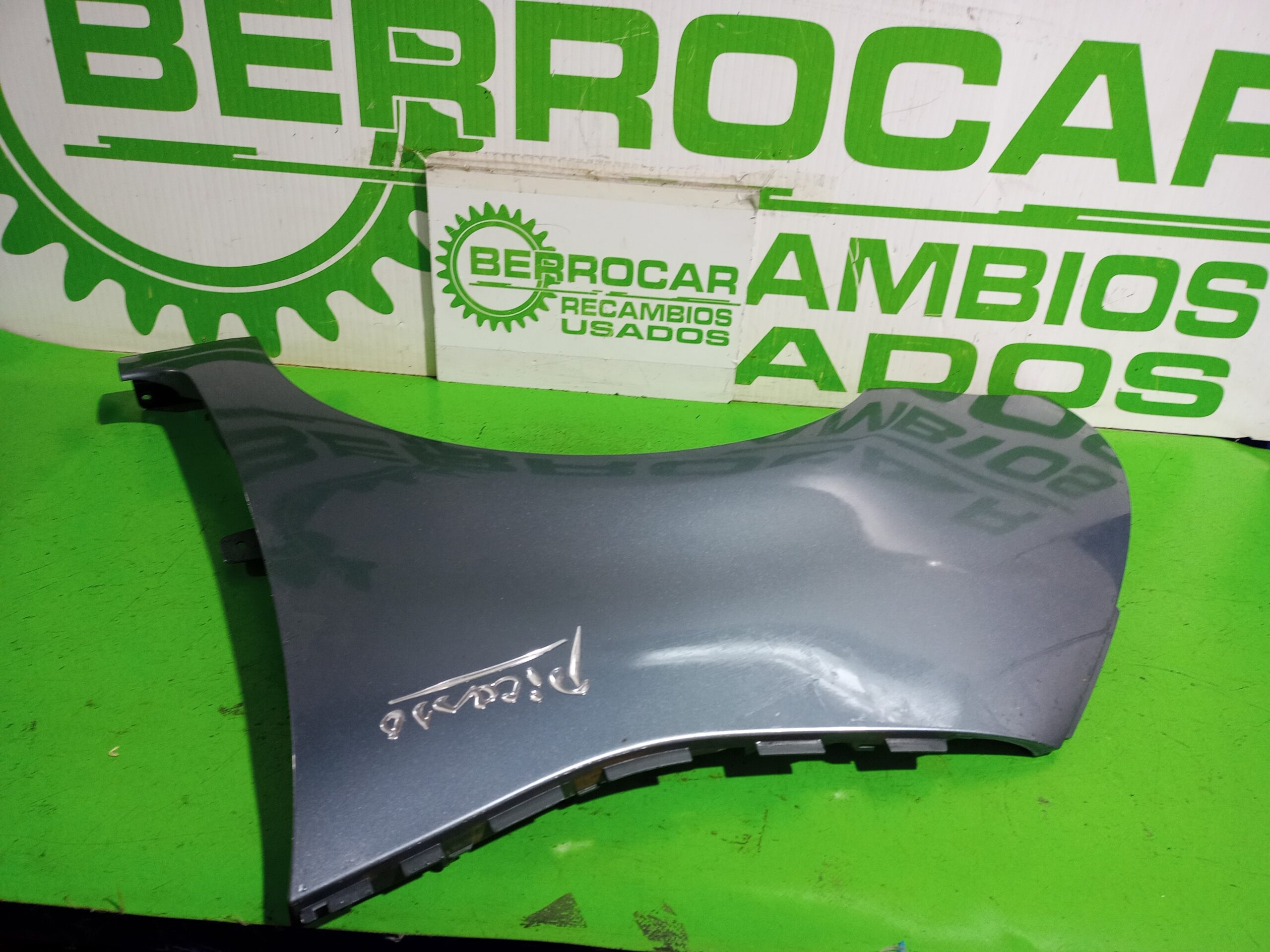 aleta_delantera_izquierda_7840v1_citr_n_c4_grand_picasso_exclusive