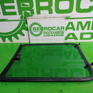 luna_custodia_trasera_izquierda_8569j5_citr_n_berlingo_1_9_d_600_furg