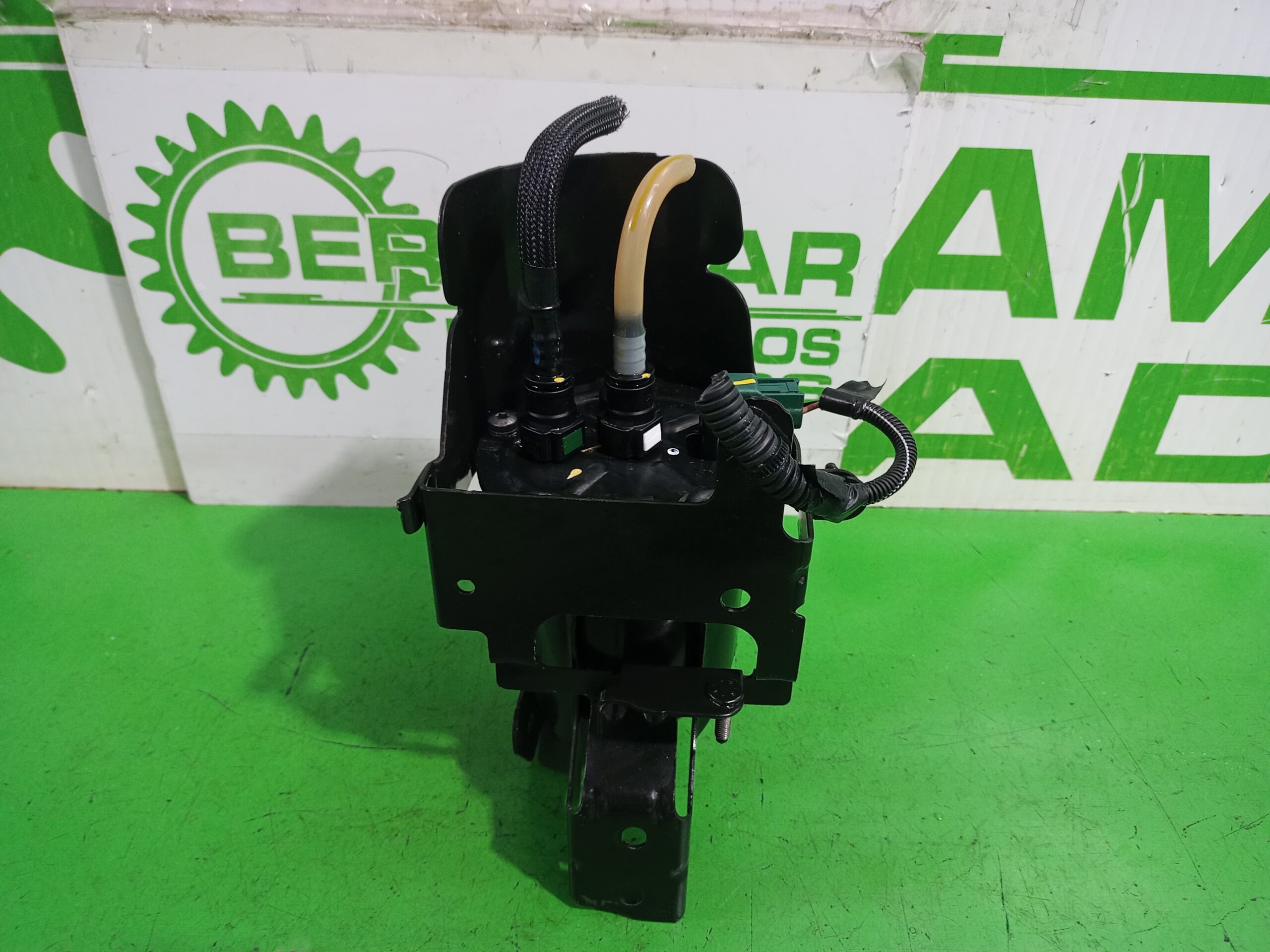 soporte_filtro_gasoil_164118858r_dacia_sandero_laureate