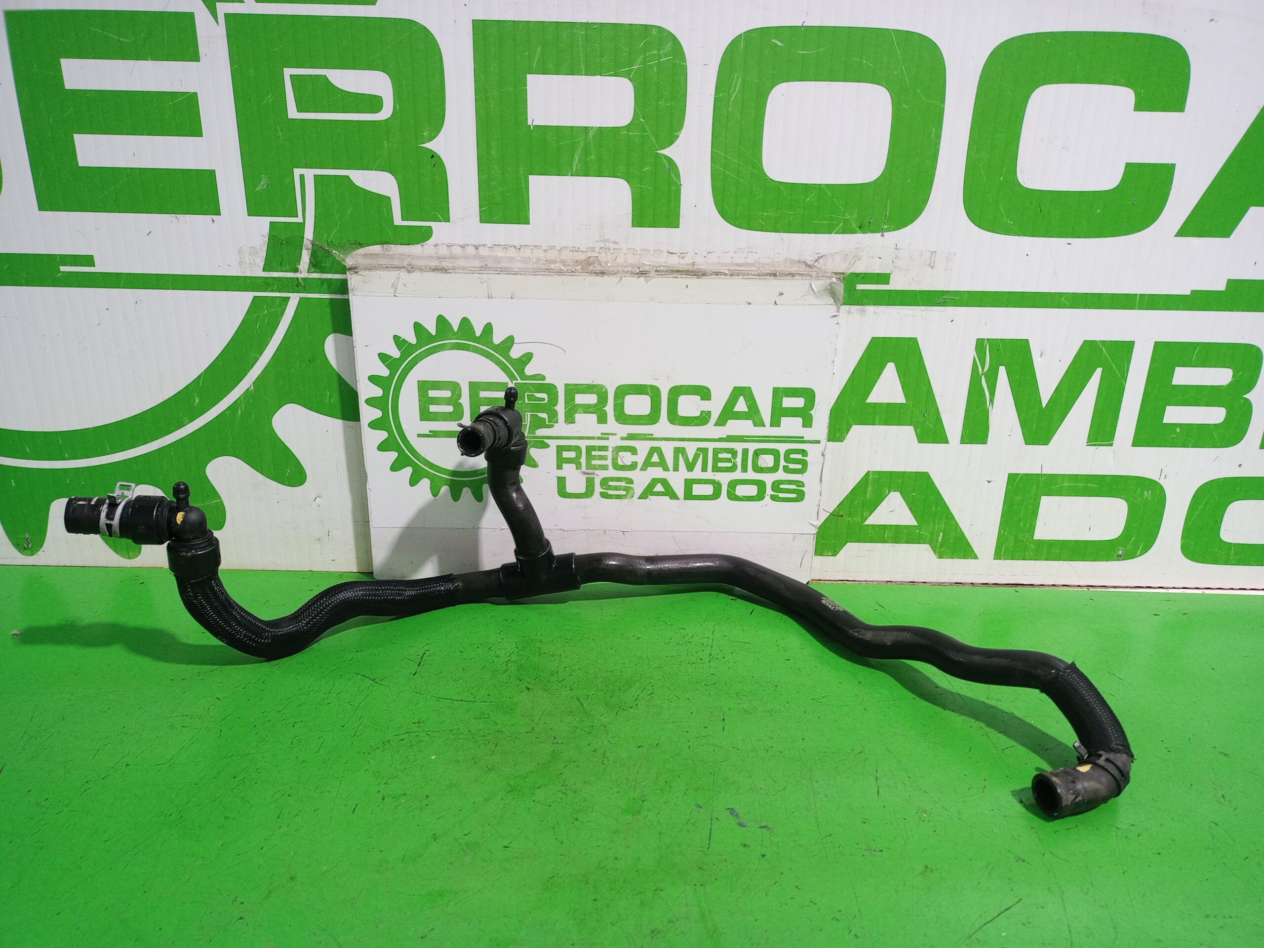 tubo_924105931r_dacia_sandero_laureate