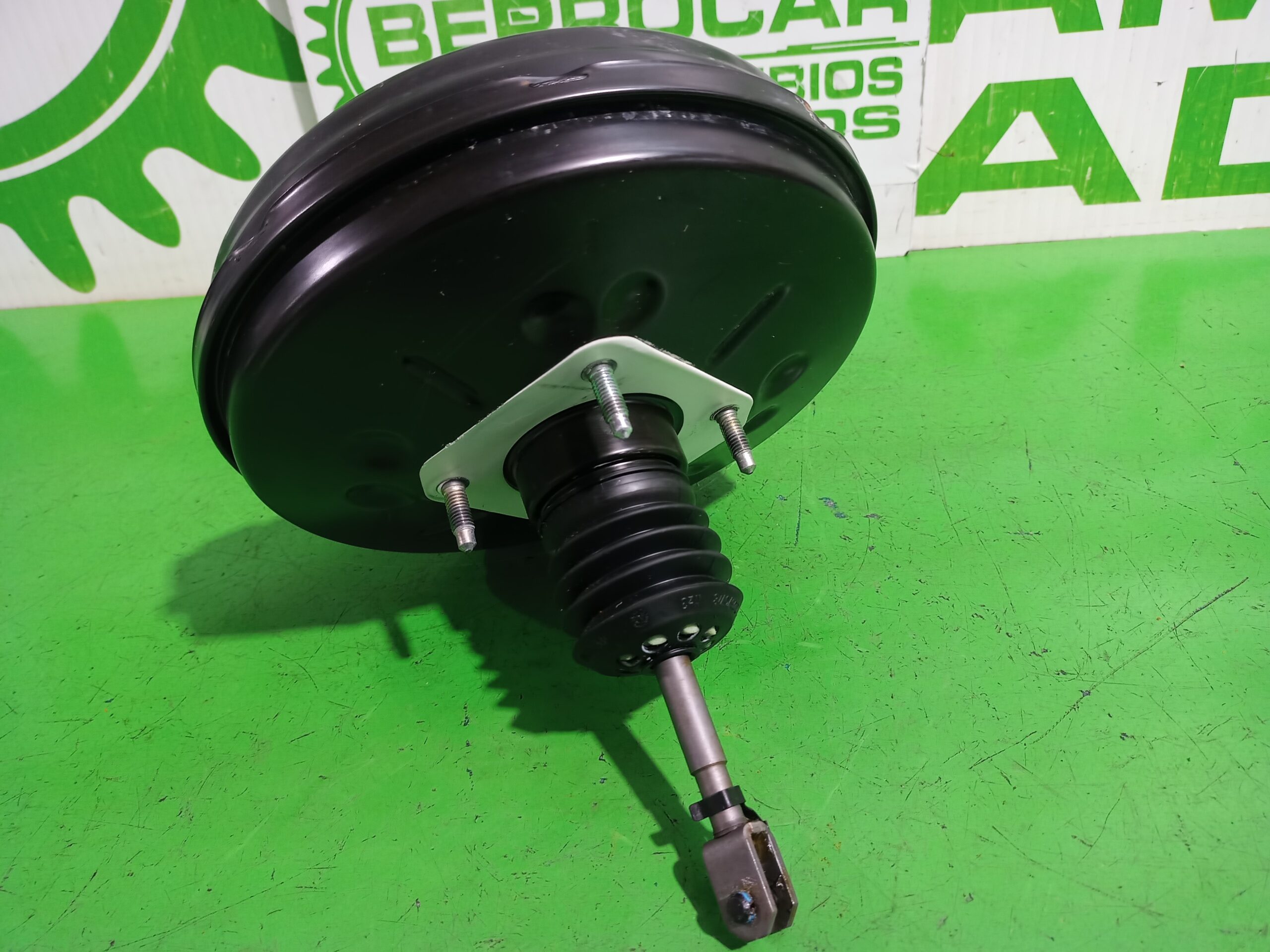 servofreno_472103298r_dacia_sandero_laureate