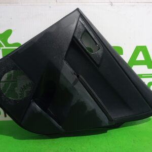 guarnecido_puerta_trasera_derecha_6777502380_toyota_auris_touring_sports_e18_hybrid_feel_edition