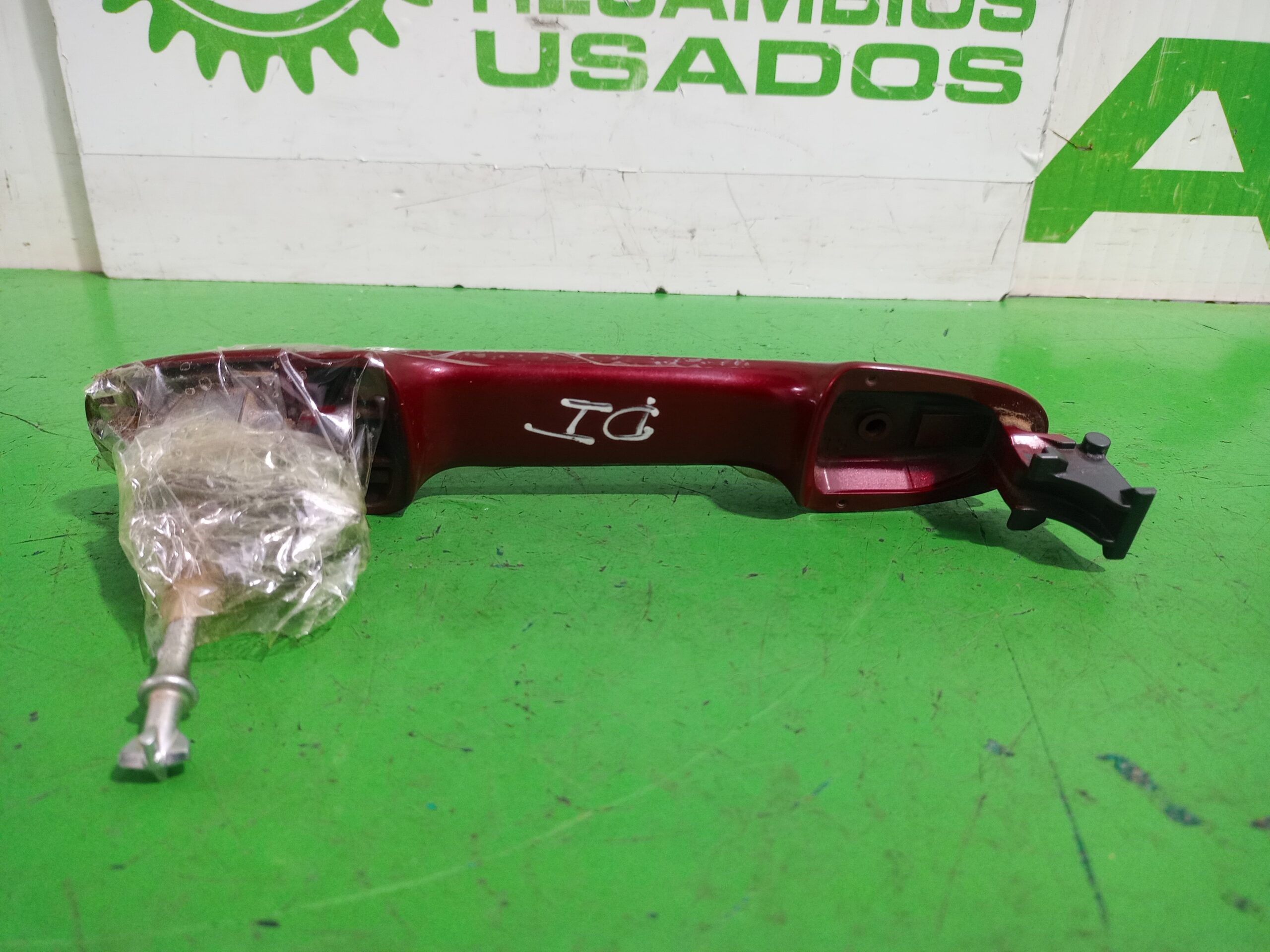 maneta_exterior_delantera_izquierda_6921102924_toyota_auris_touring_sports_e18_hybrid_feel_edition