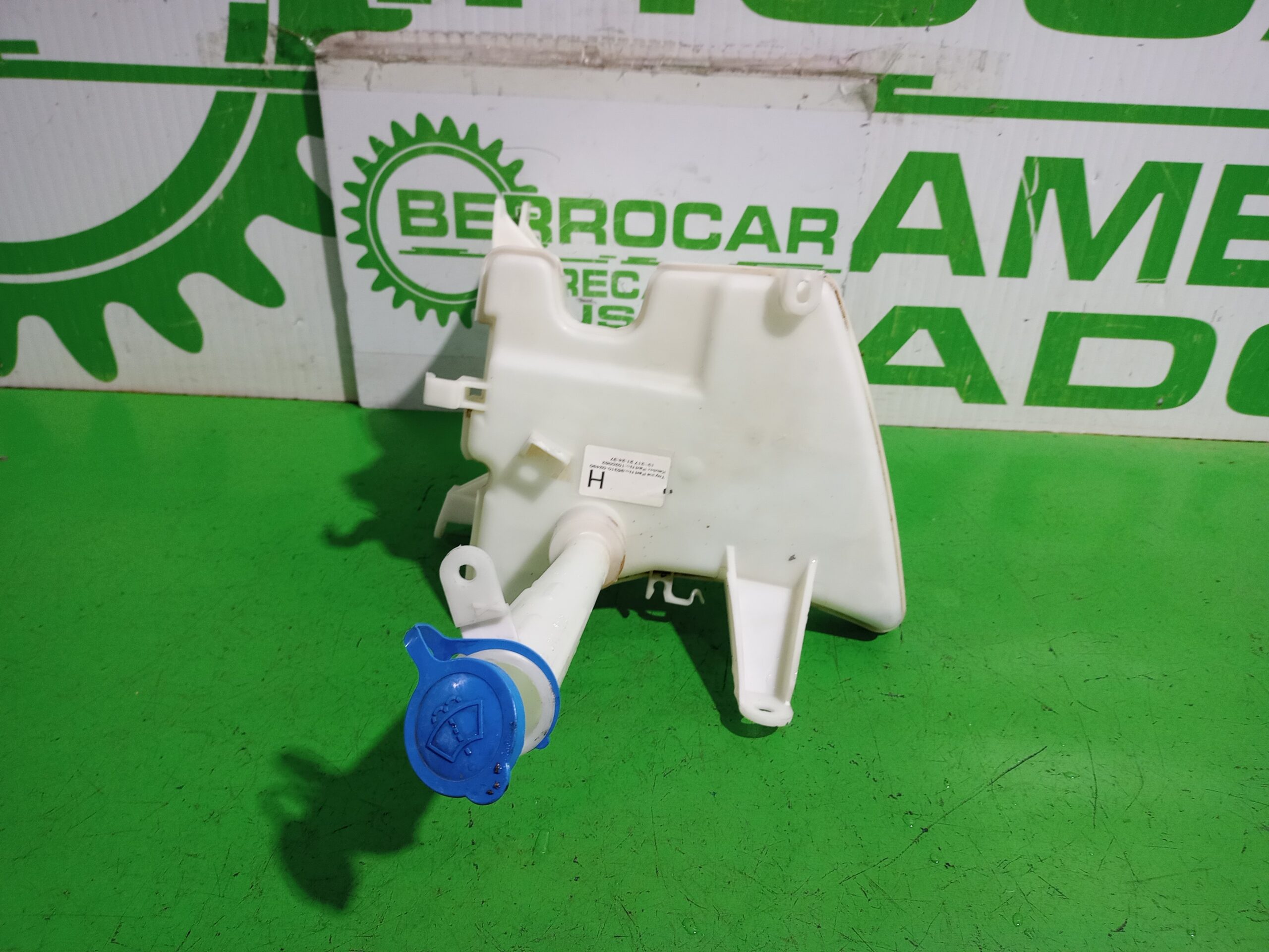 deposito_limpia_8531002490_toyota_auris_touring_sports_e18_hybrid_feel_edition