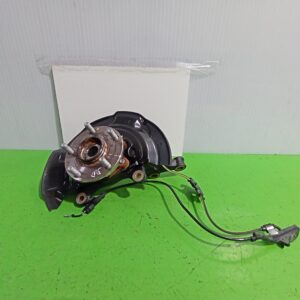 mangueta_delantera_derecha_4321105090_toyota_auris_touring_sports_e18_hybrid_feel_edition