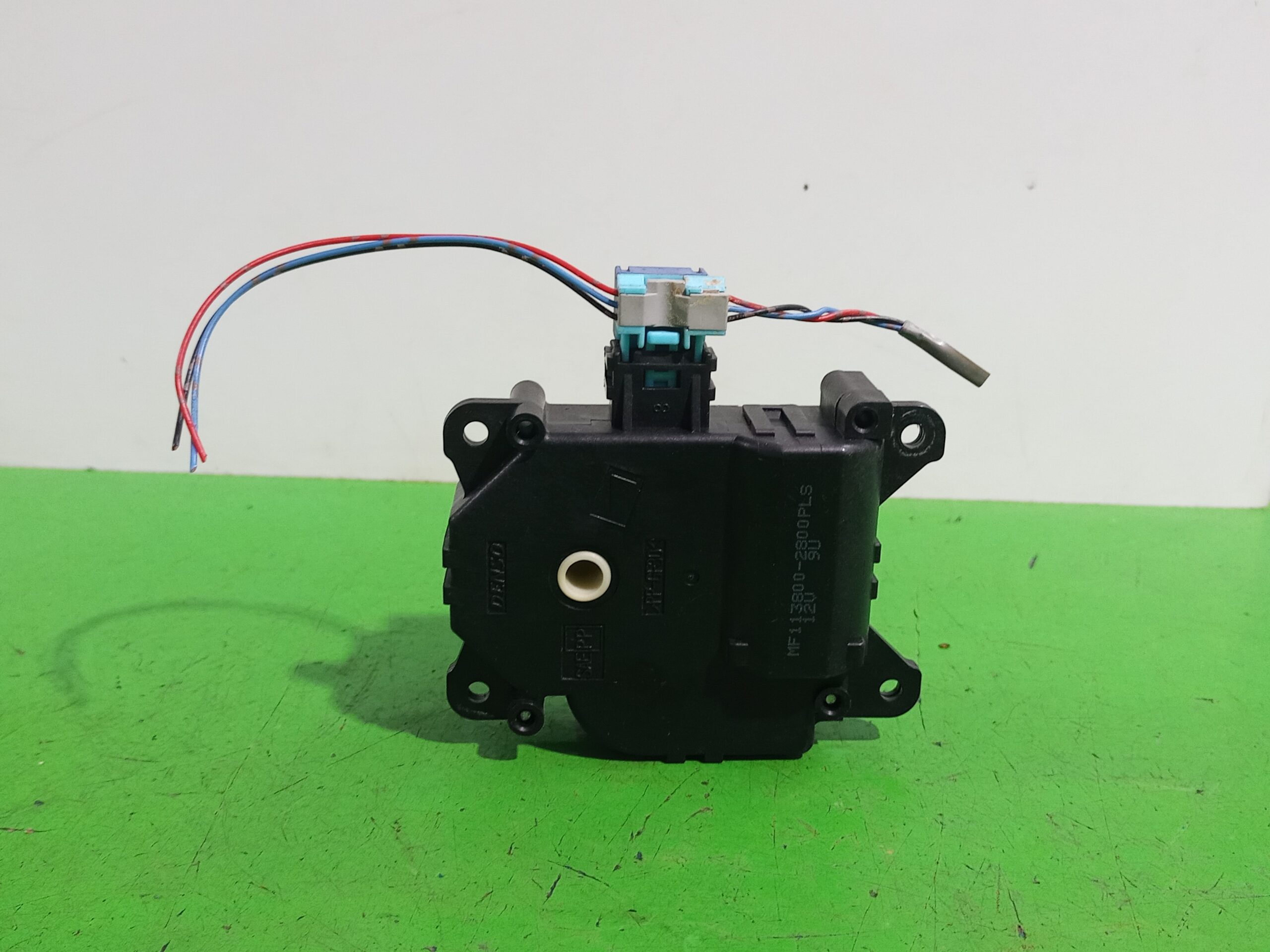 motor_apertura_trampilla_1138002800pls_toyota_auris_touring_sports_e18_hybrid_feel_edition