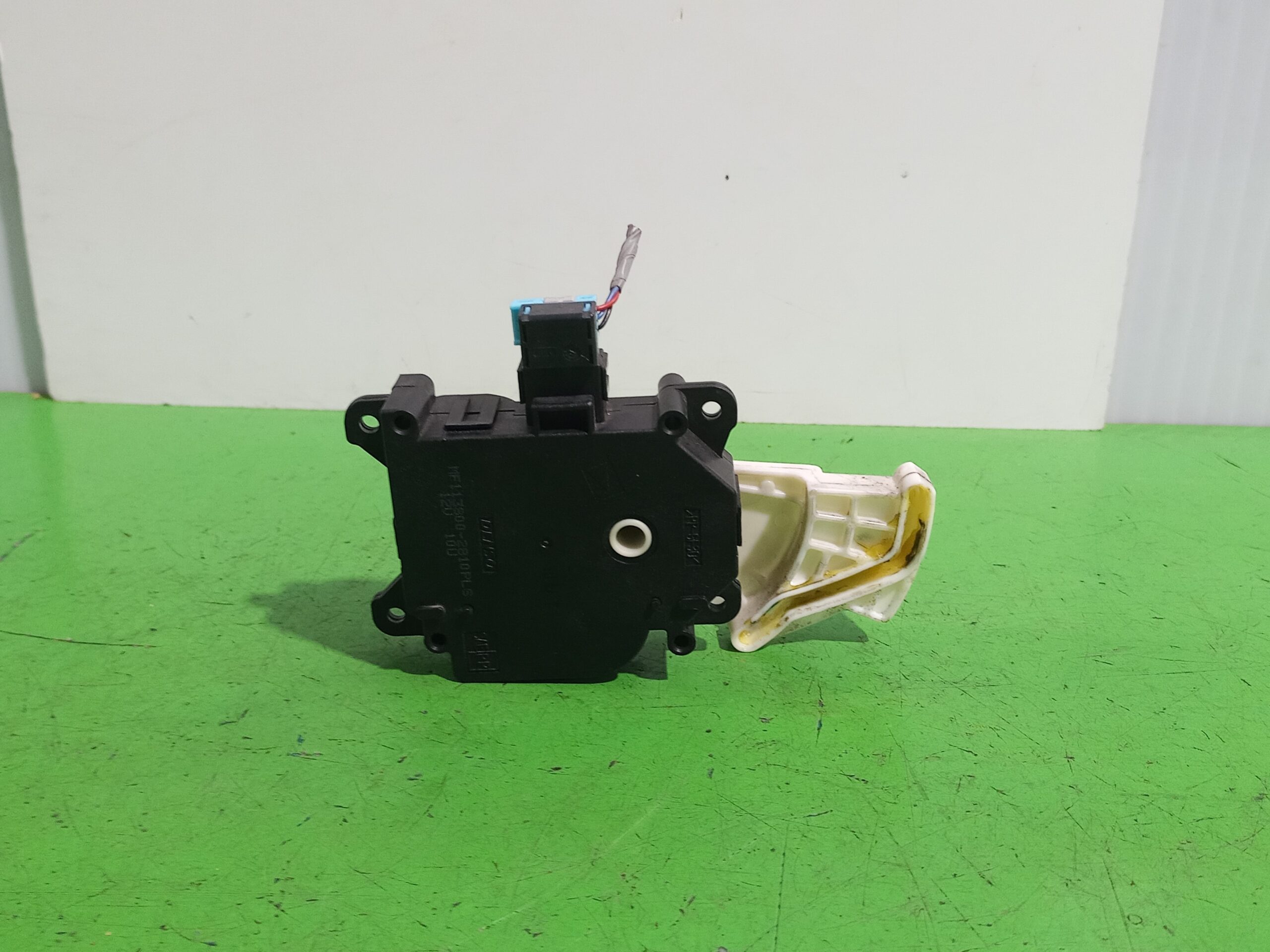 motor_apertura_trampilla_1138002810pls_toyota_auris_touring_sports_e18_hybrid_feel_edition