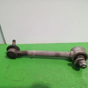 brazo_suspension_inferior_trasero_izquierdo_4871005090_toyota_auris_touring_sports_e18_hybrid_feel_edition