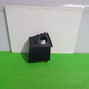 moldura_5544602310_toyota_auris_touring_sports_e18_hybrid_feel_edition