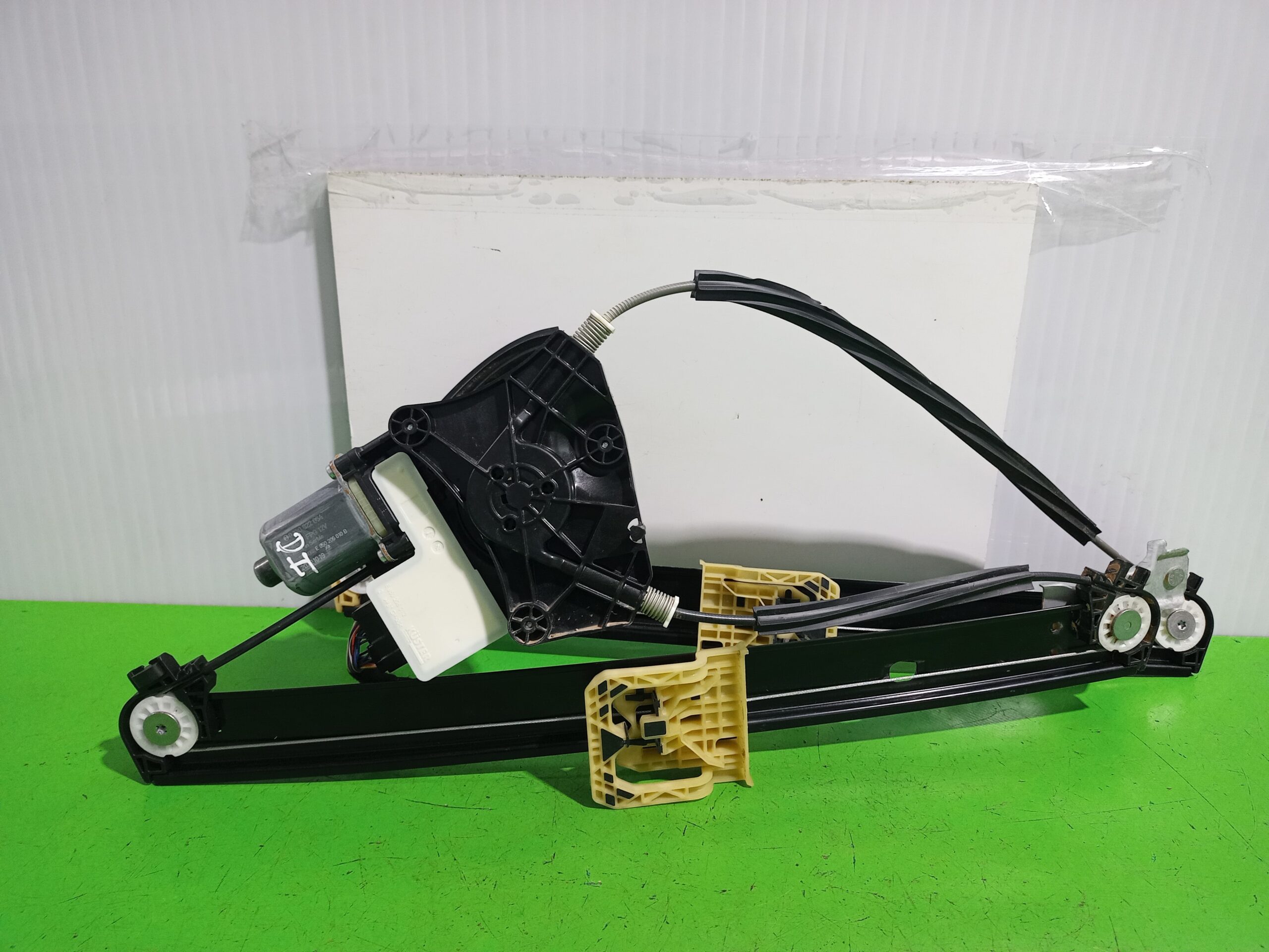 elevalunas_delantero_izquierdo_2gm837461b_volkswagen_t_cross_advance