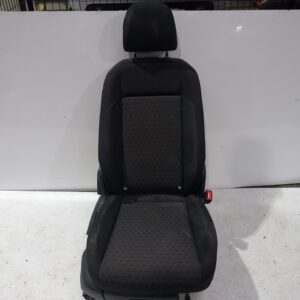asiento_delantero_derecho_2q4881106l_volkswagen_t_cross_advance