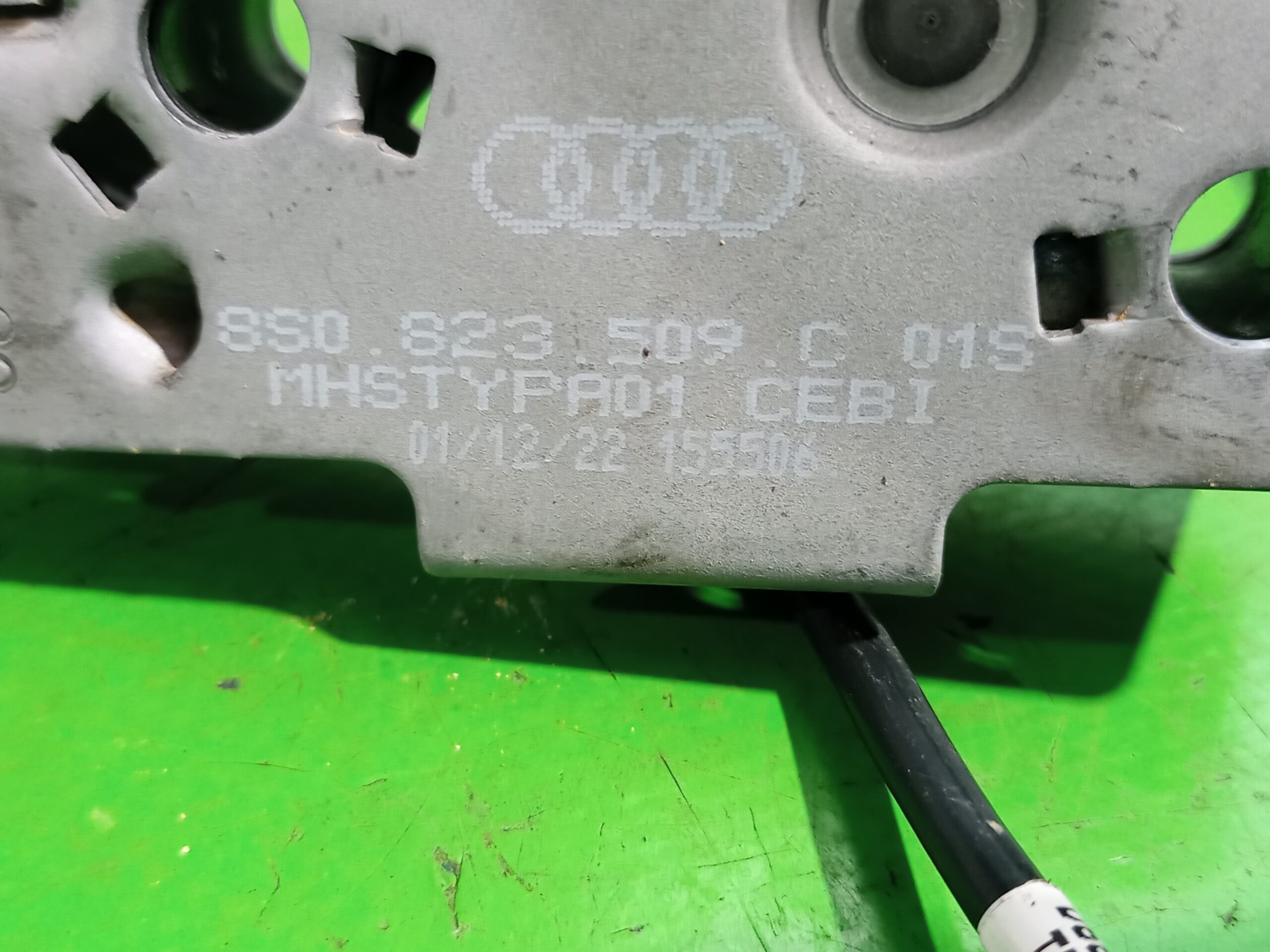 cerradura_capo_8s0823509c_volkswagen_t_cross_advance