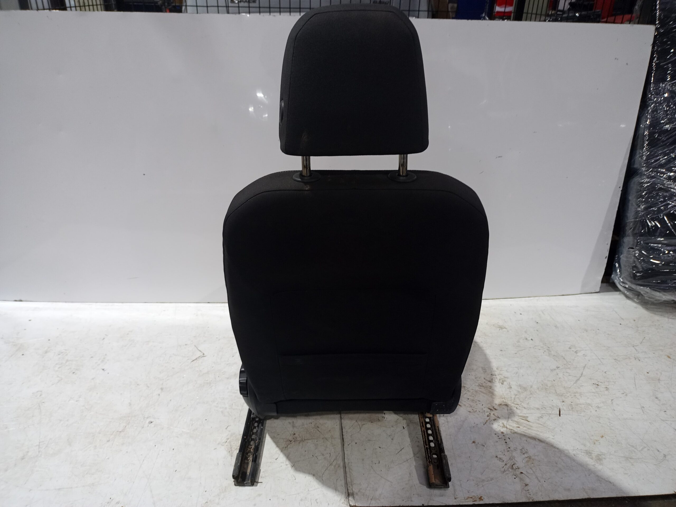 asiento_delantero_izquierdo_2q4881106c_volkswagen_t_cross_advance