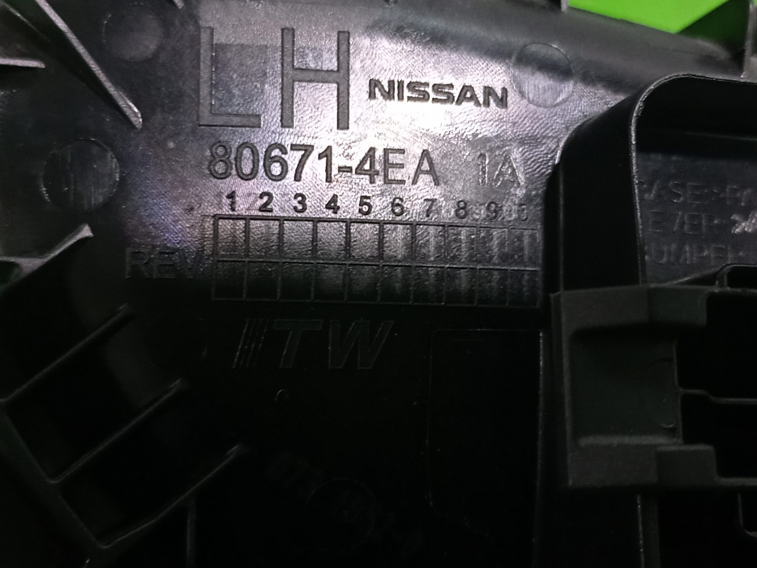 maneta_interior_delantera_izquierda_806714ea1a_nissan_qashqai_j11_acenta