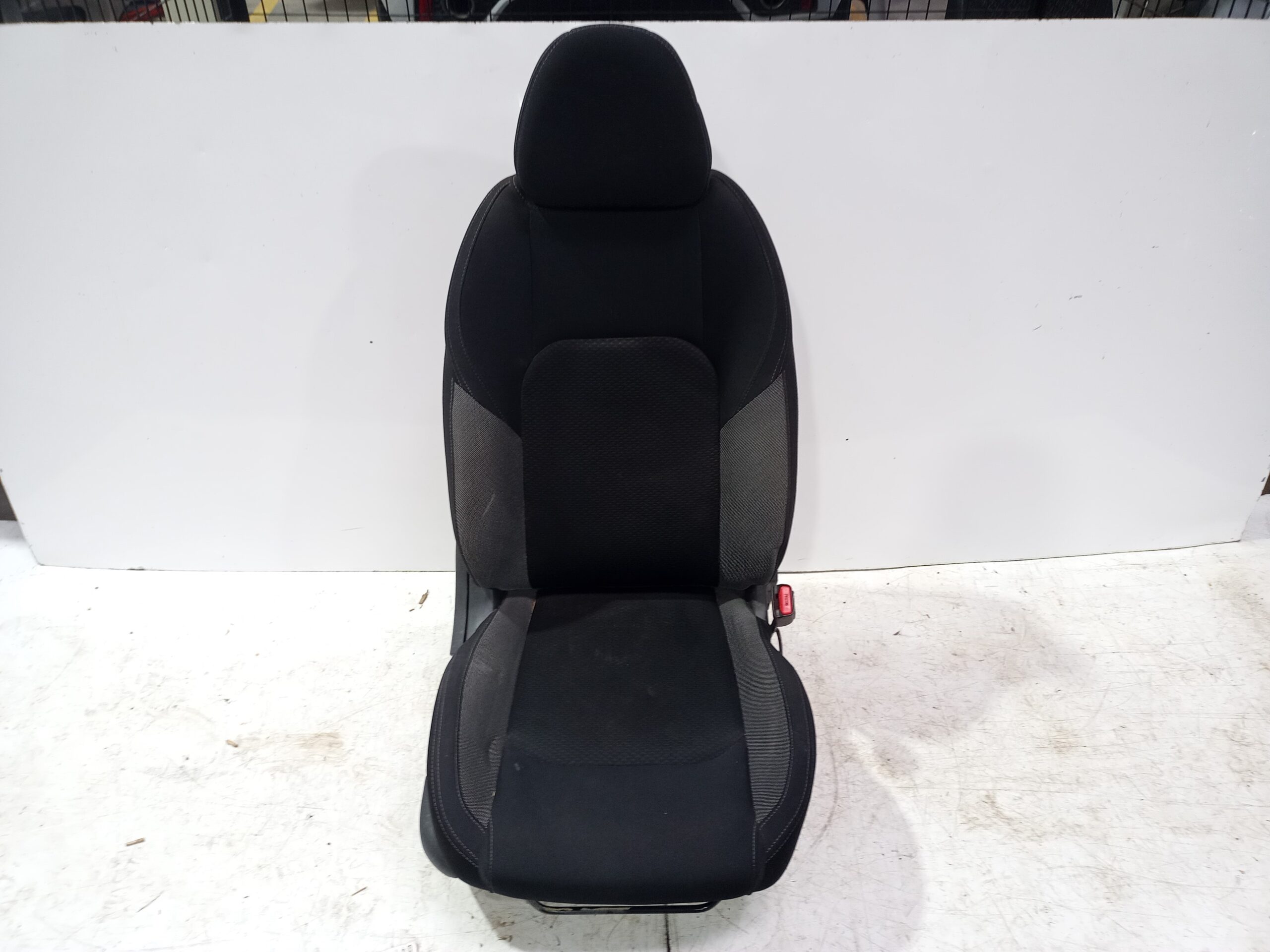 asiento_delantero_derecho_871044eb2b_nissan_qashqai_j11_acenta