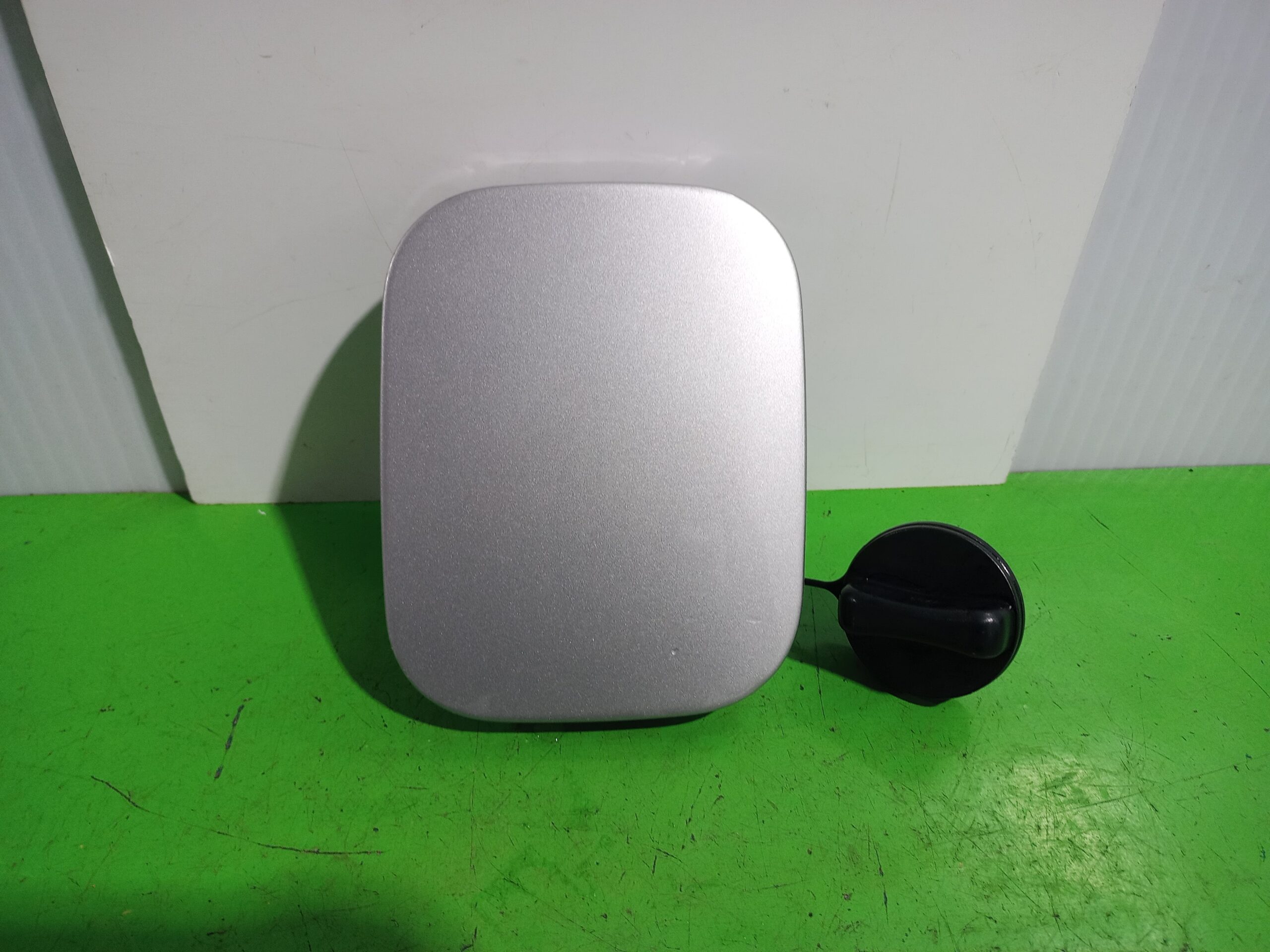 tapa_exterior_combustible_g88304eaa_nissan_qashqai_j11_acenta