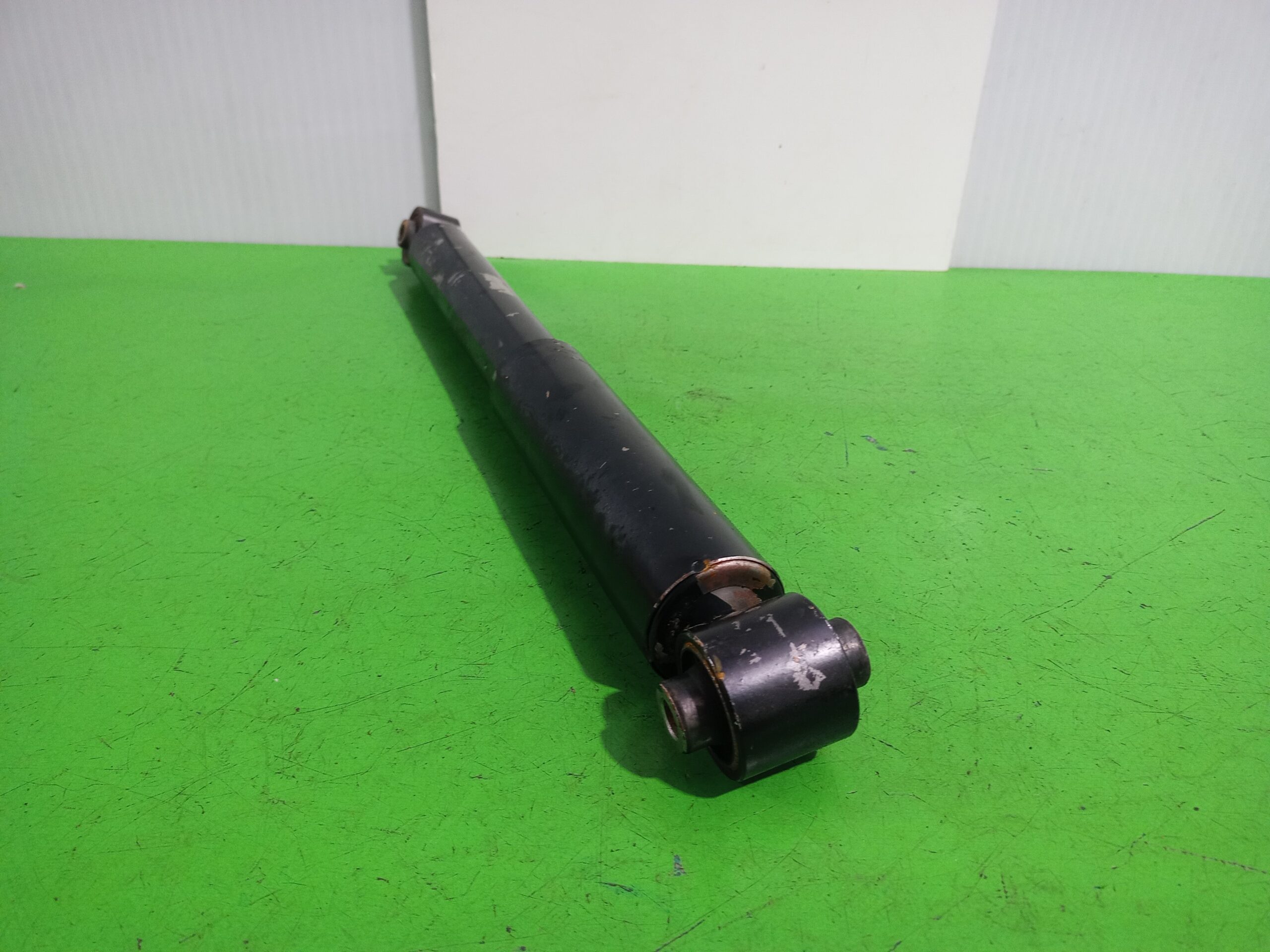 amortiguador_trasero_derecho_e6210hv02a_nissan_qashqai_j11_acenta