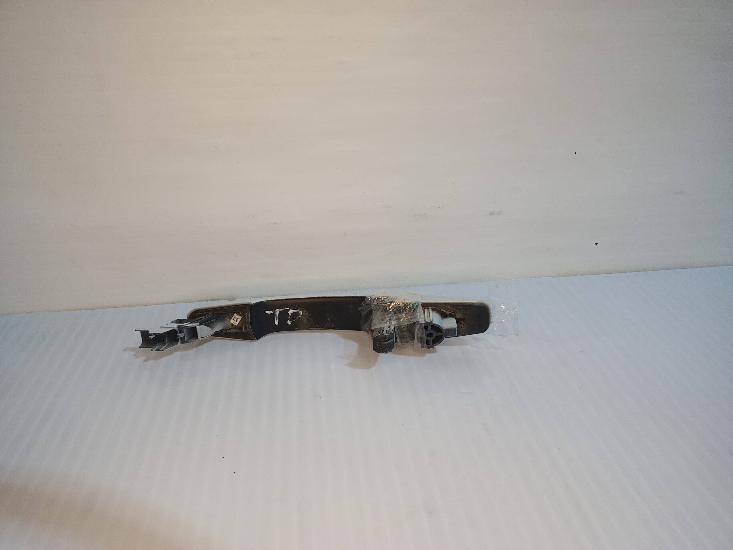 maneta_exterior_trasera_derecha_t2h3843lml_jaguar_e_pace_x540_2_0_d150_awd