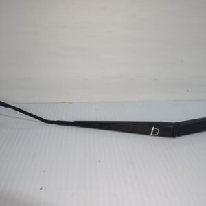 brazo_limpia_delantero_derecho_j9c7275_jaguar_e_pace_x540_2_0_d150_awd