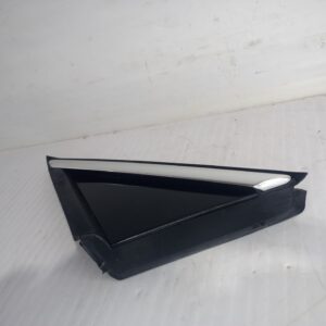 moldura_izquierda_96842433xy_peugeot_3008_style