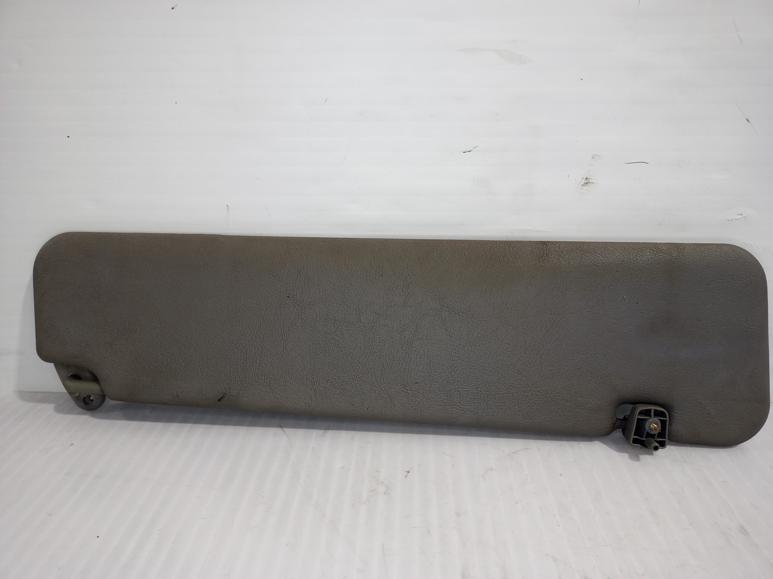 parasol_derecho_a63881001107c65_mercedes_benz_vito_w638_caja_cerrada_112_cdi_638_094