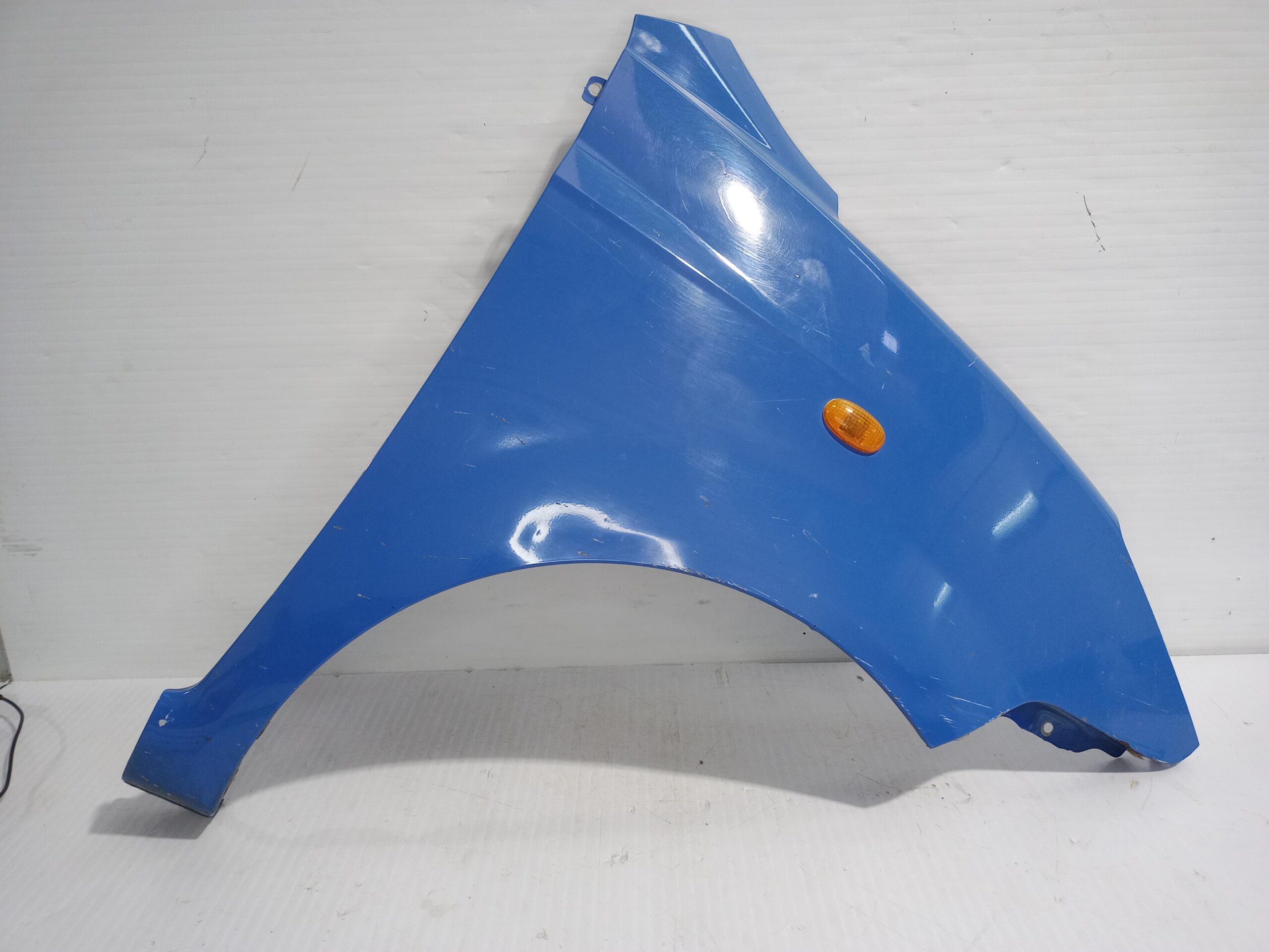 aleta_delantera_derecha_96599354_chevrolet_matiz_s