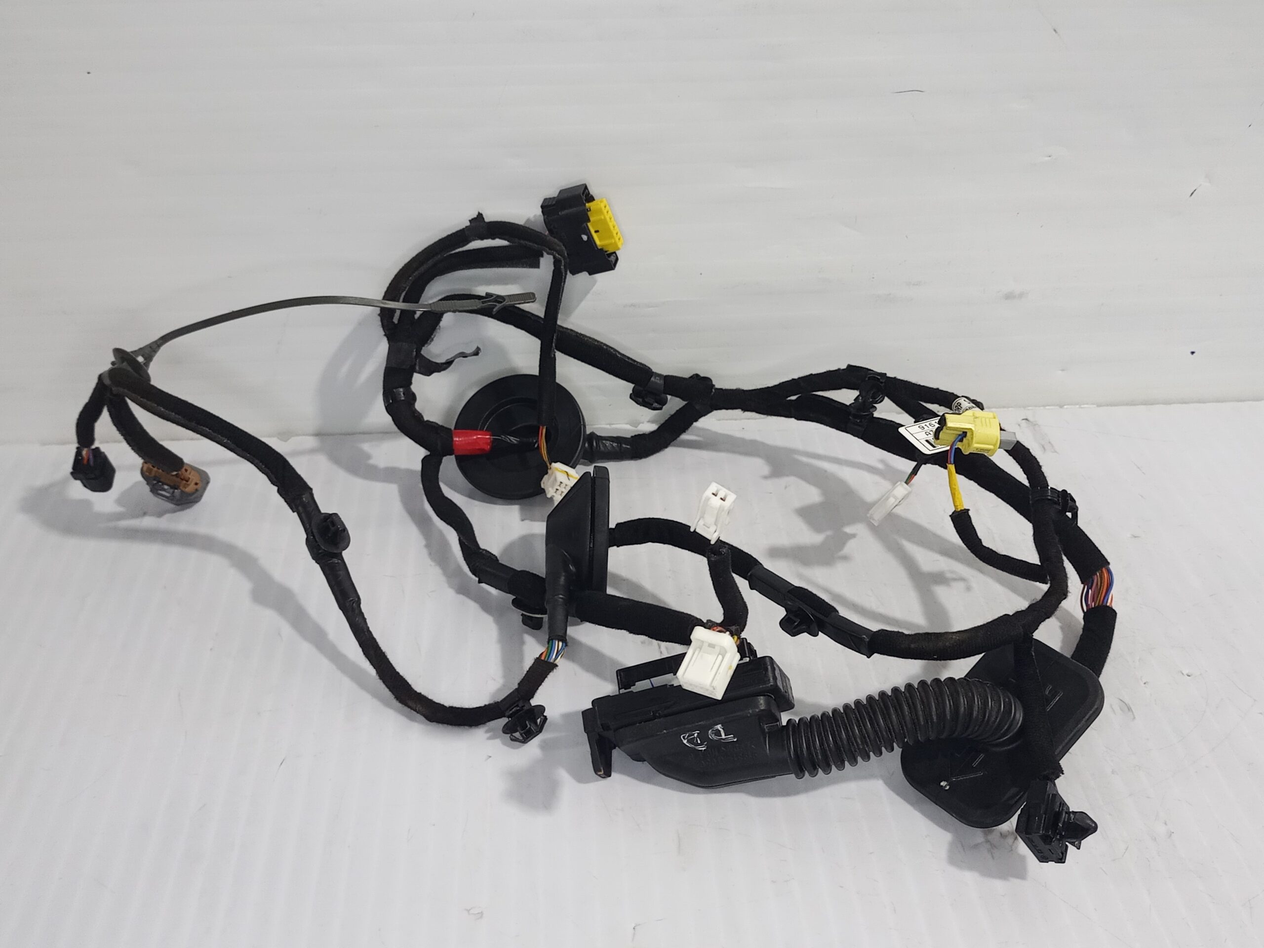 cableado_puerta_91610at330_kia_niro_sg2_hybrid_concept