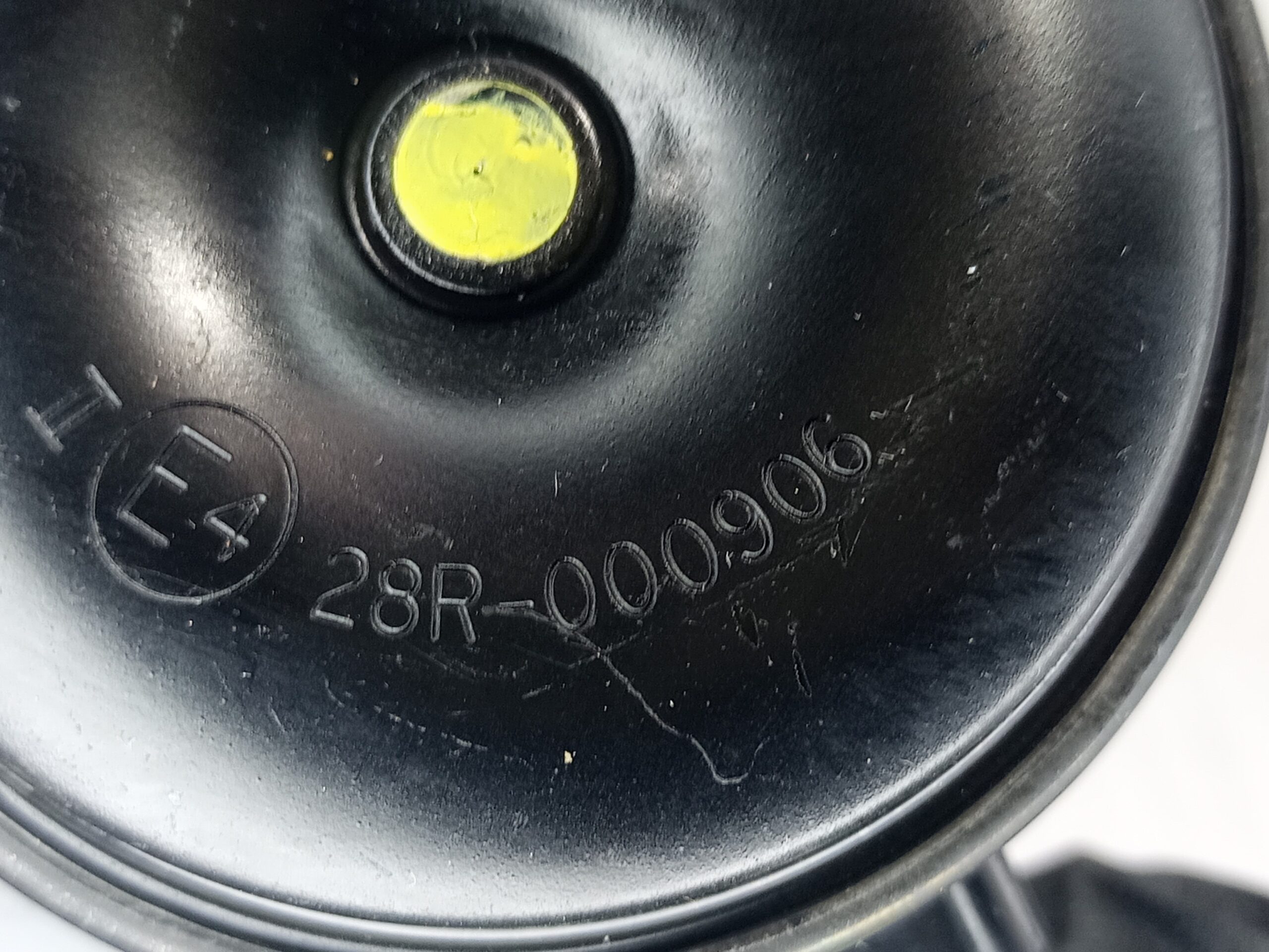 claxon_e428r000906_kia_niro_sg2_hybrid_concept